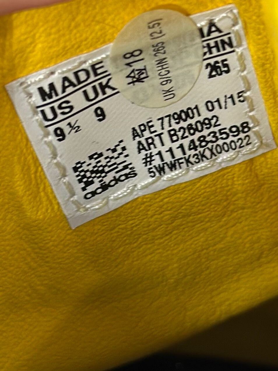 Adidas Adidas Yellow Lowtop Sneakers 43 Men Size US 10 / EU 43 - 7 Thumbnail