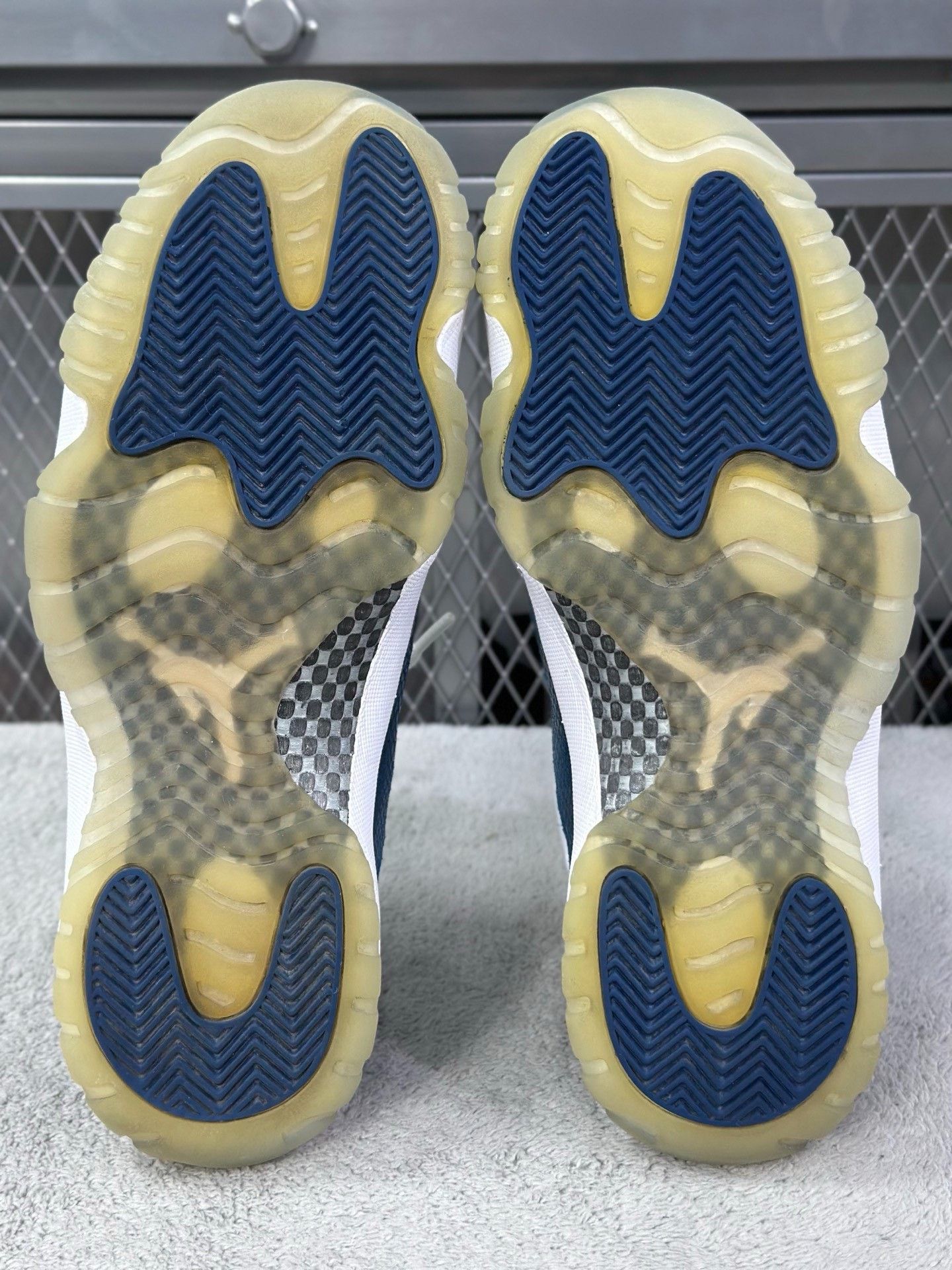 Nike Nike Blue Lowtop Sneakers 19 Men Size US 10 / EU 43 - 5 Thumbnail