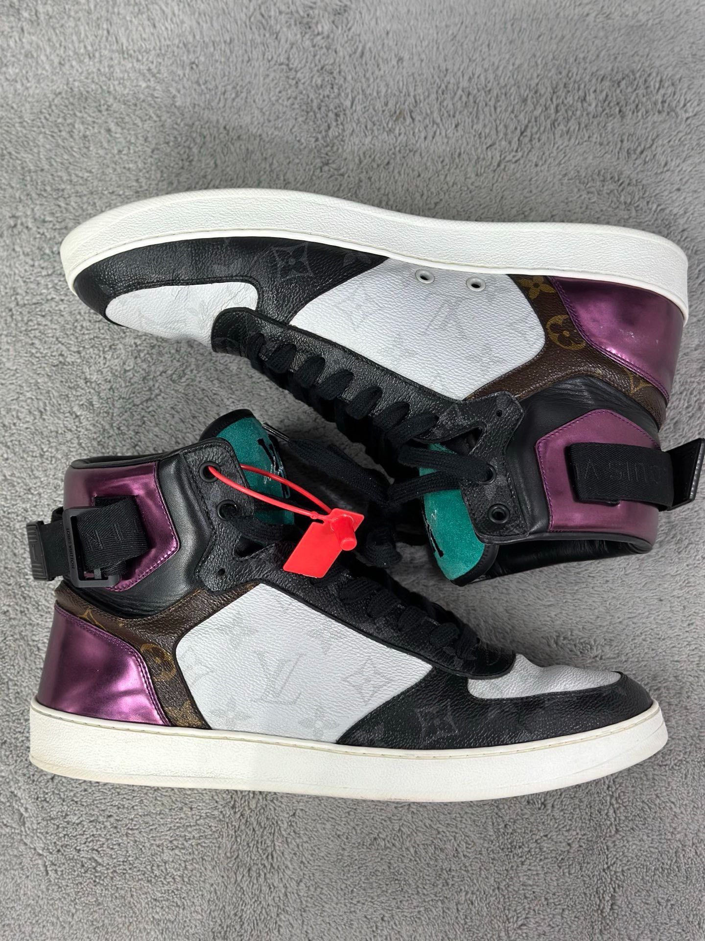 Louis Vuitton Louis Vuitton Laser Purple Hitop Sneakers 42 Men Size US 9 / EU 42 - 4 Thumbnail