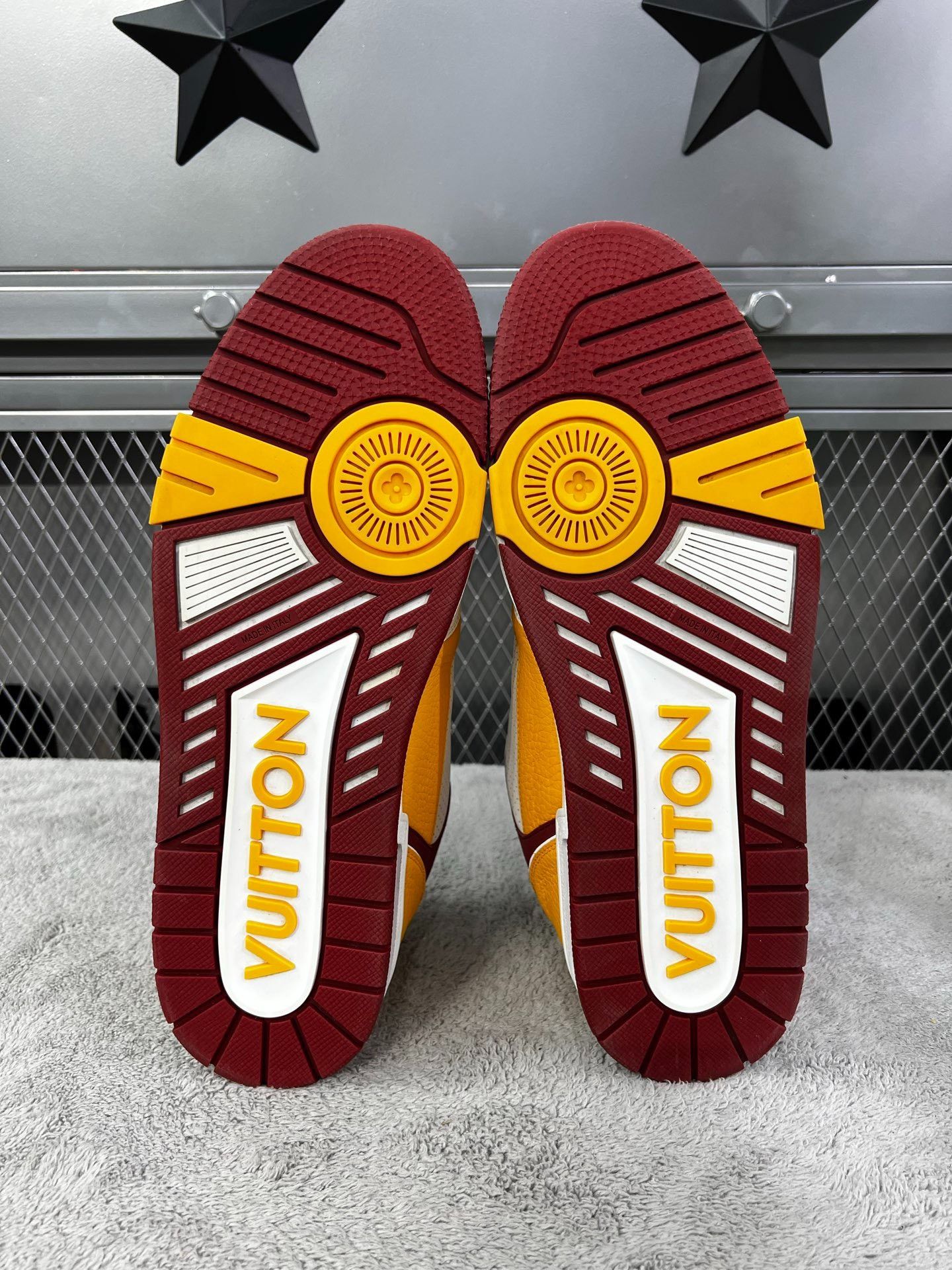 Louis Vuitton Louis Vuitton Training Red Lowtop Sneakers 44 Men Size US 10.5 / EU 43-44 - 5 Thumbnail