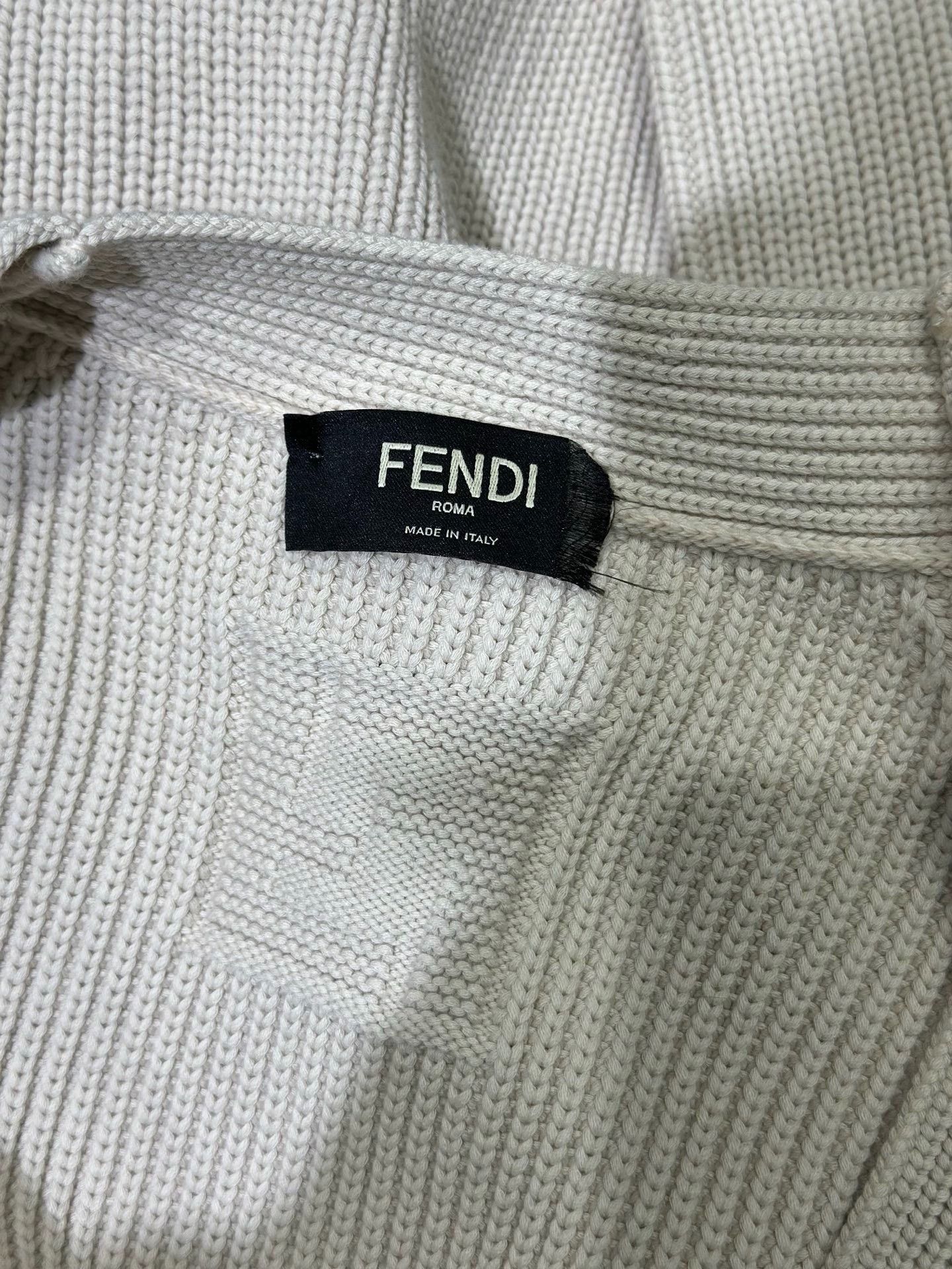 Fendi Fendi Knit Multi Sweater 22 Men Size US XS / EU 42 / 0 - 4 Thumbnail