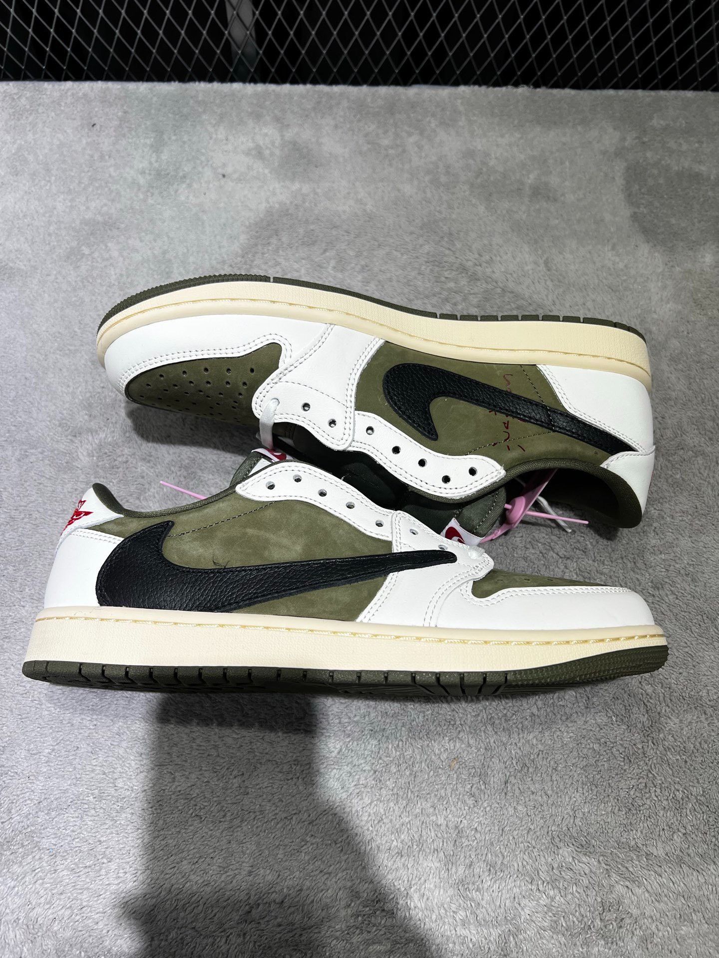 Nike Nike Green Lowtop Sneakers 43 Men Size US 10 / EU 43 - 4 Thumbnail