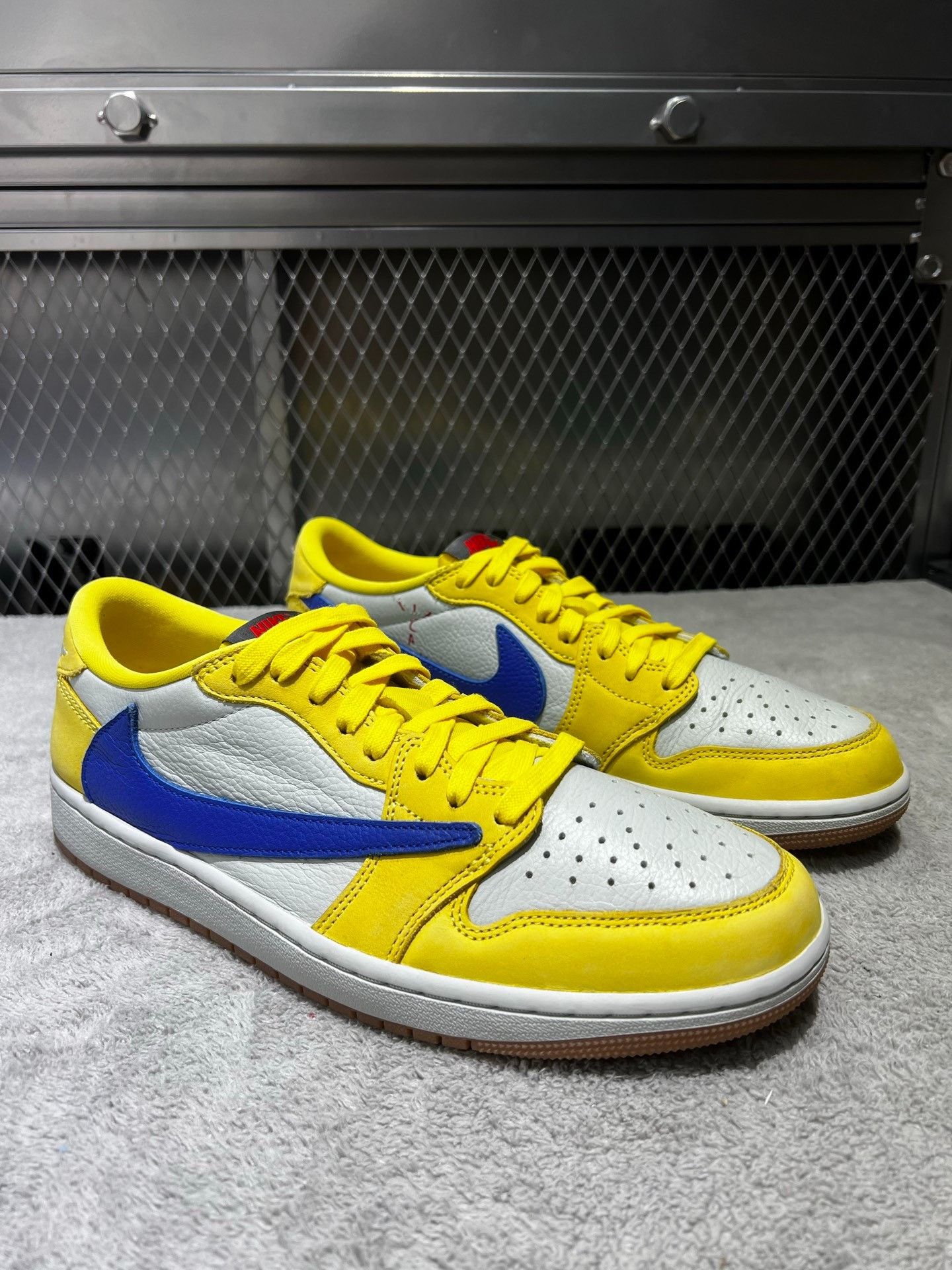 Nike Nike Yellow Lowtop Sneakers 42 Men Size US 9 / EU 42 - 3 Thumbnail