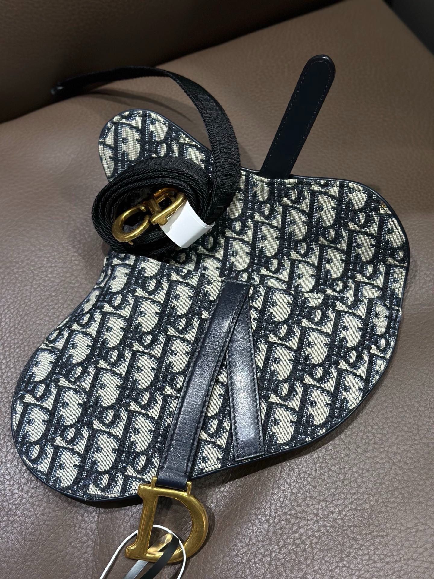Dior Dior Retro Embroidered Blue Shoulder Bag 44 Women Size ONE SIZE - 3 Thumbnail