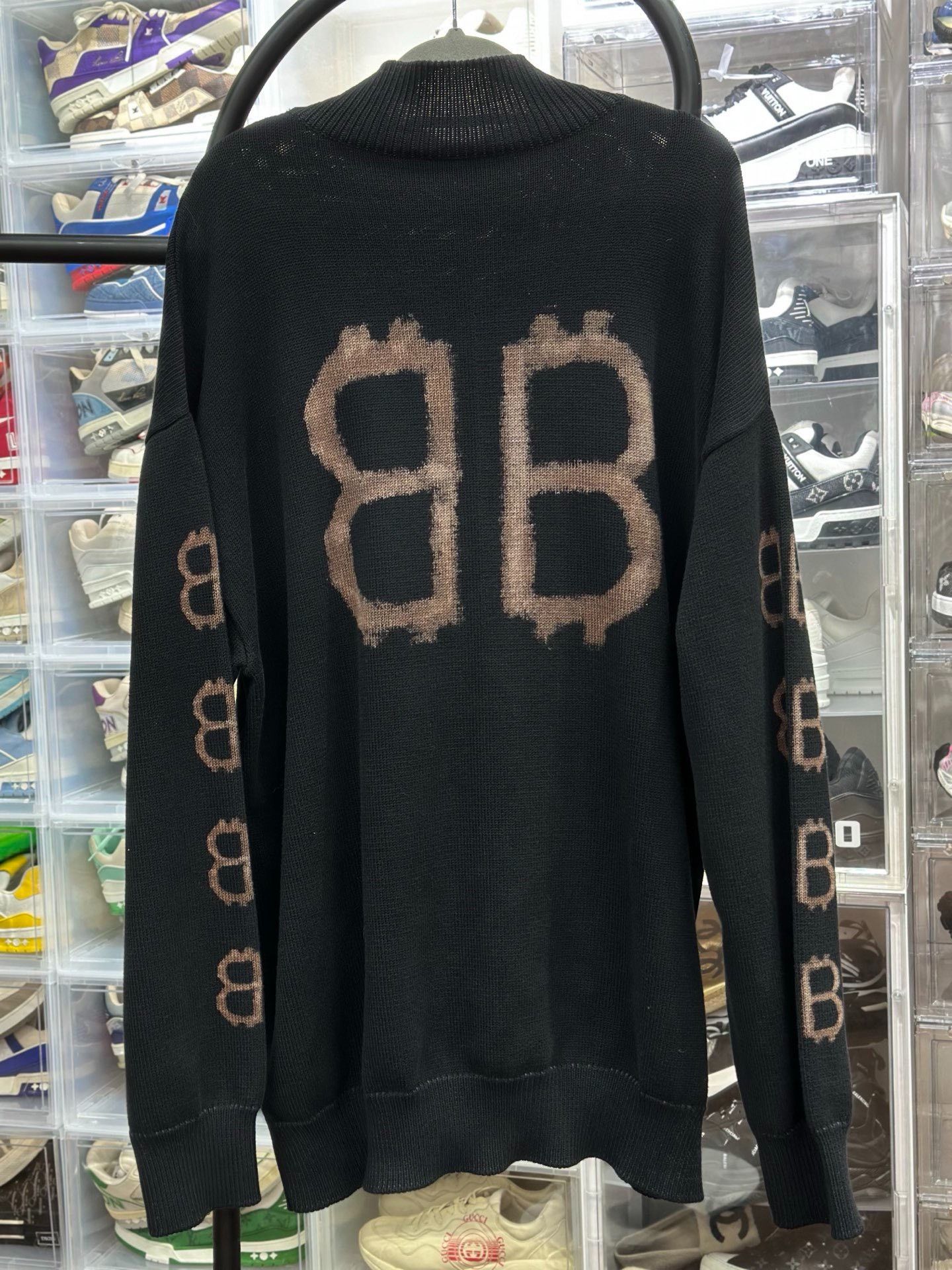 Balenciaga Balenciaga Printed Black Sweater S Men Size US S / EU 44-46 / 1 - 3 Thumbnail