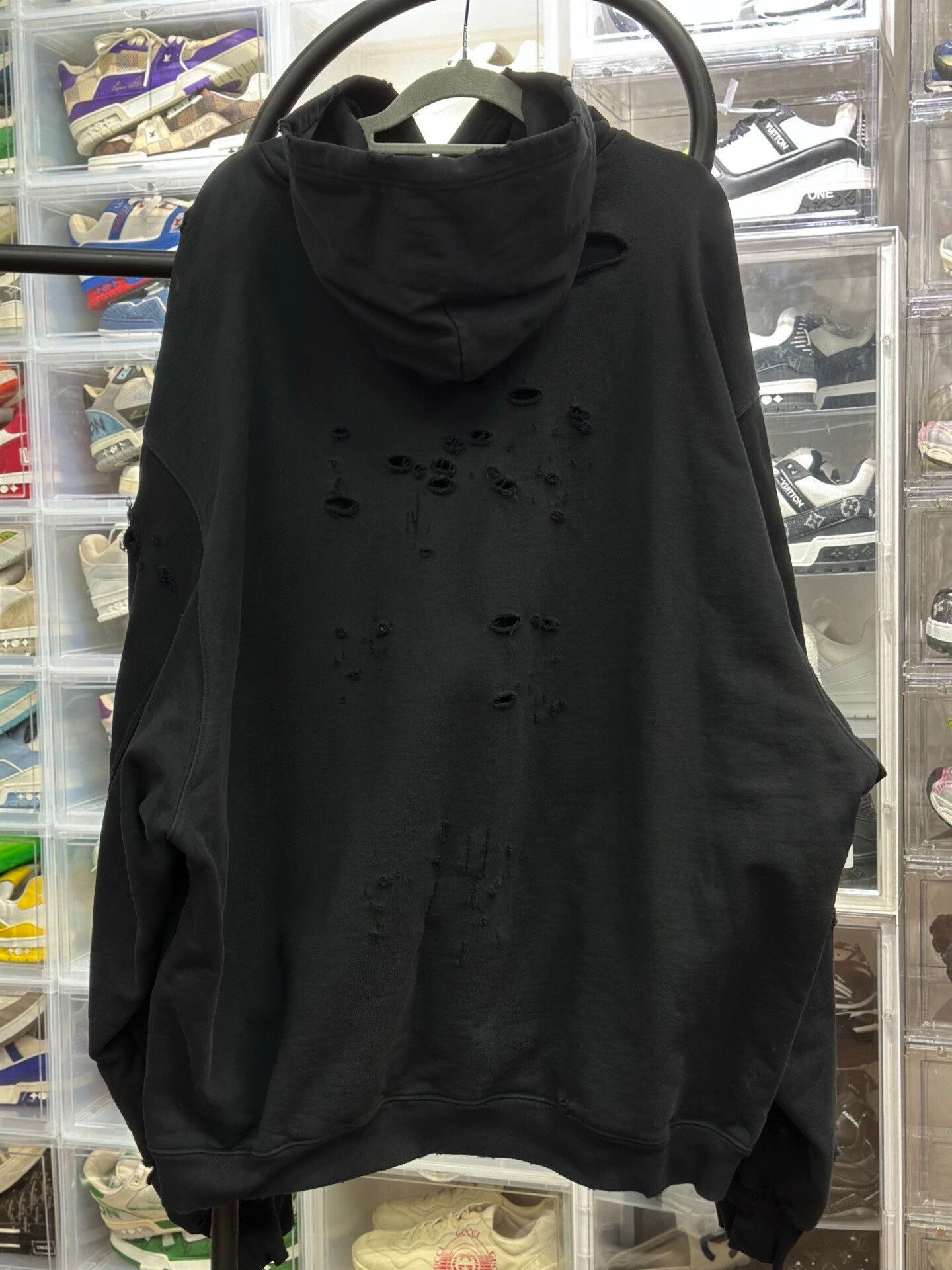 Balenciaga Balenciaga Retro Printed Black Hoodie S Men Size US S / EU 44-46 / 1 - 3 Thumbnail