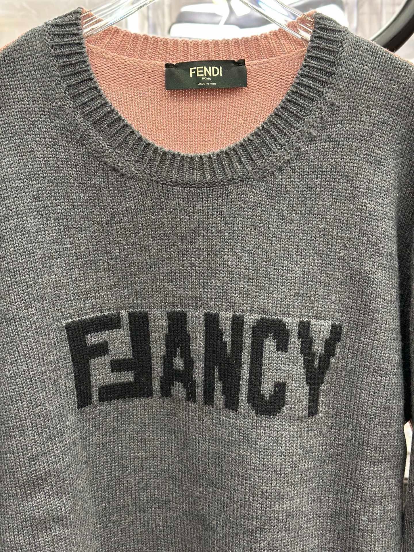 Fendi Fendi Multi Sweater S Women Size S / US 4 / IT 40 - 2 Thumbnail