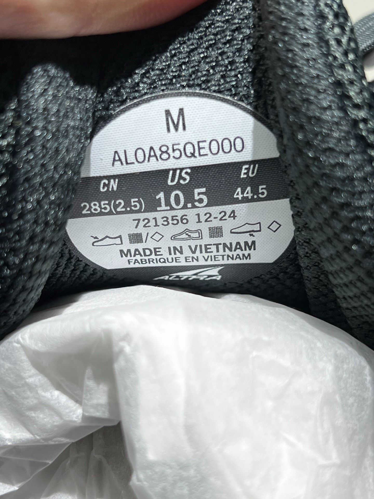 Other Running Gray Lowtop Sneakers 44.5 Men Size US 11 / EU 44 - 7 Thumbnail