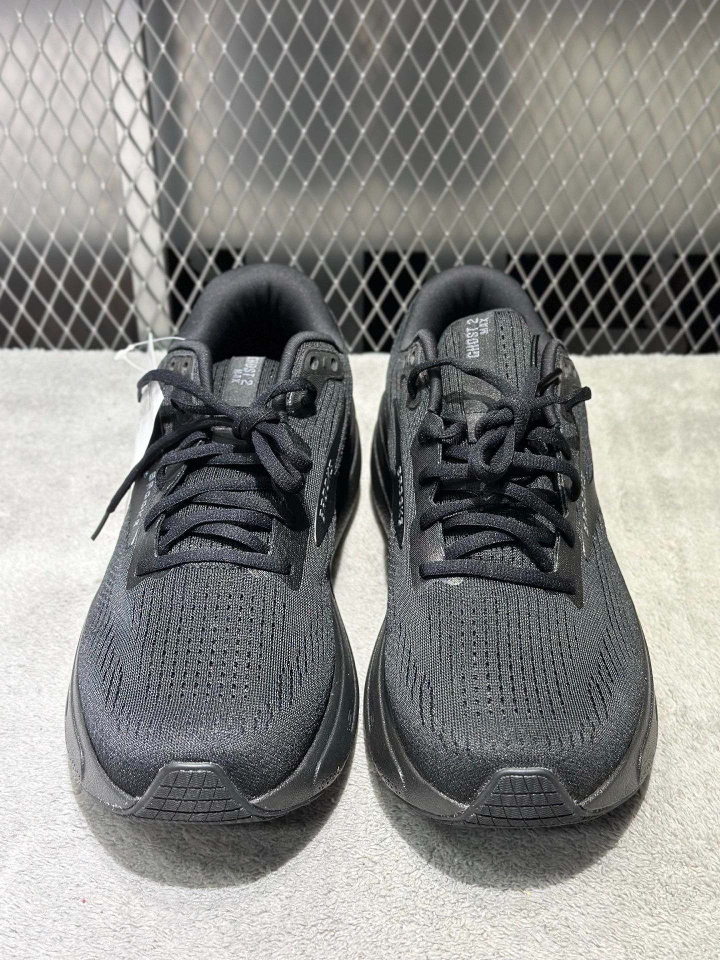 Other MAX 2 Black Lowtop Sneakers M Men Size US 10 / EU 43 - 2 Thumbnail