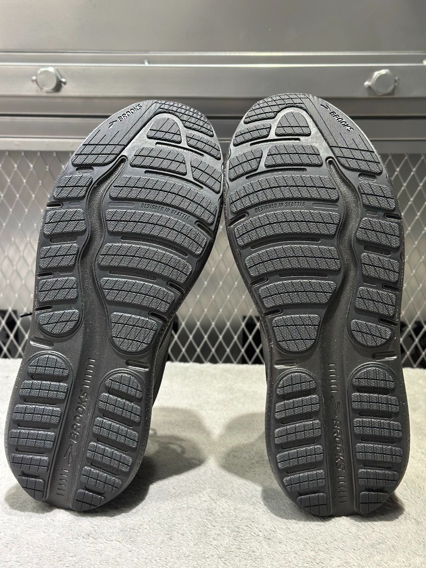 Other MAX 2 Black Lowtop Sneakers M Men Size US 10 / EU 43 - 5 Thumbnail