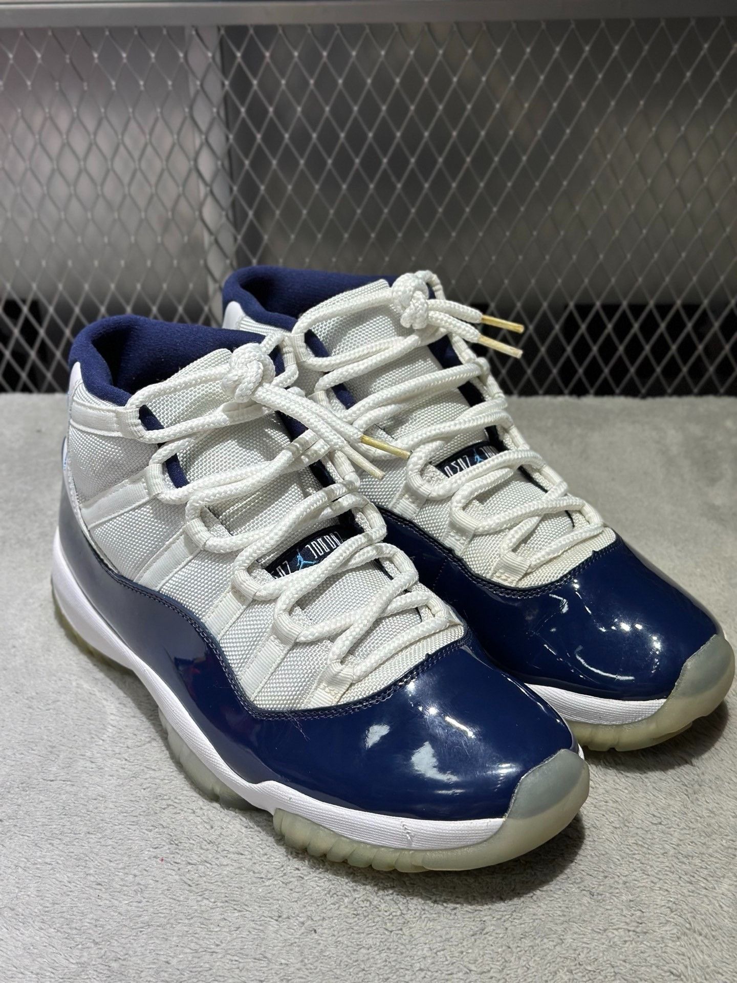 Nike Nike Retro Blue Lowtop Sneakers 44.5 Men Size US 11 / EU 44 - 3 Thumbnail