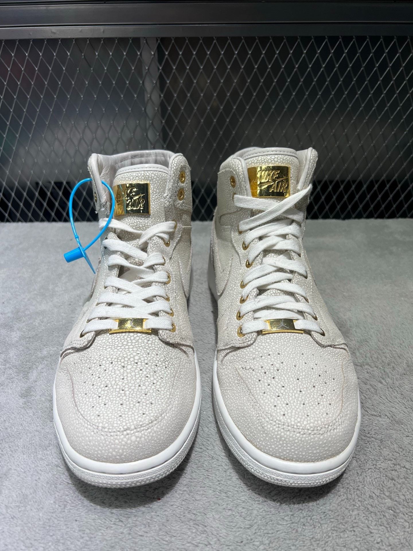 Nike Nike Retro White Lowtop Sneakers 44.5 Men Size US 11 / EU 44 - 2 Thumbnail