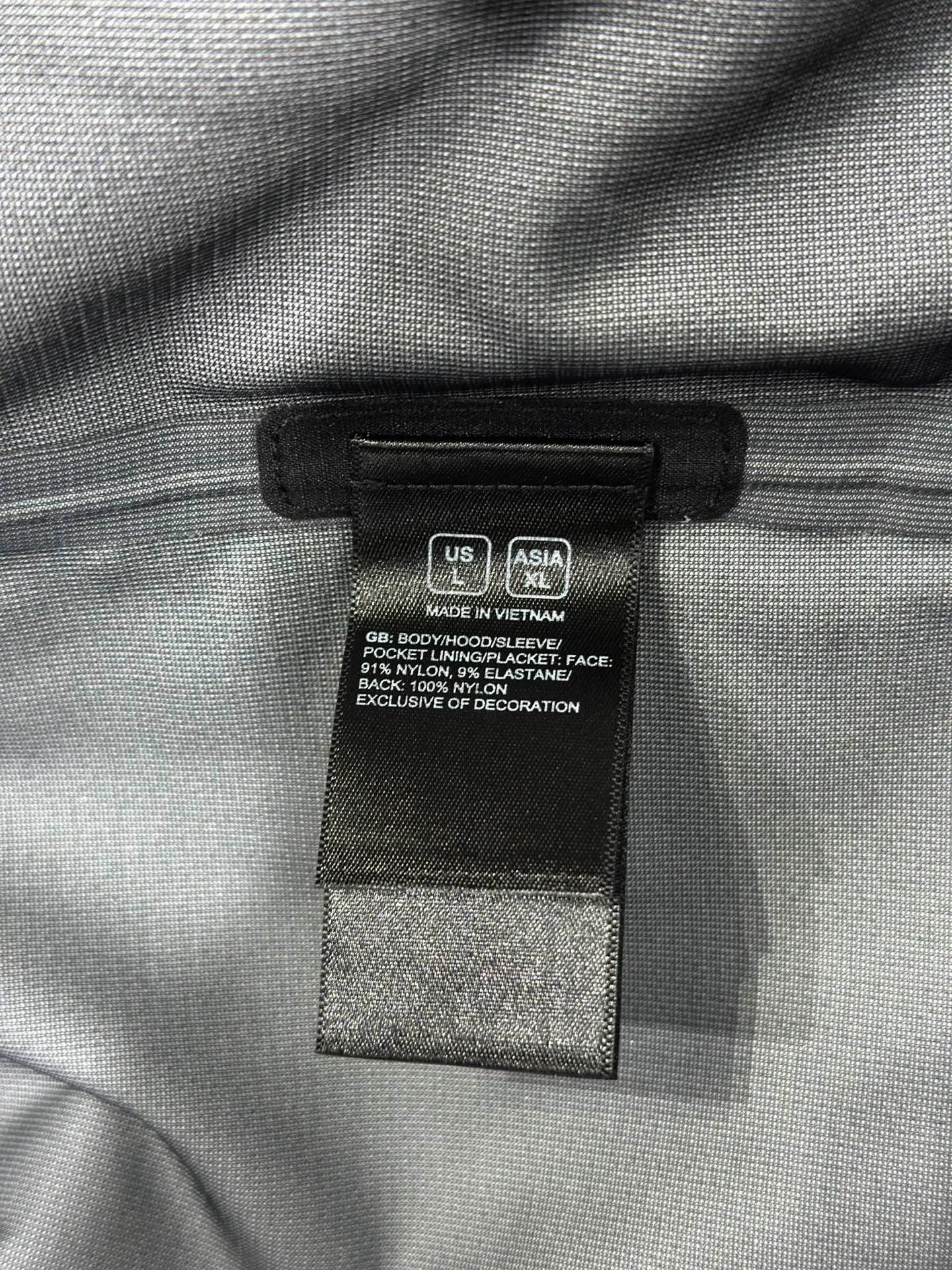 The North Face The North Face Black Light Jacket L Men Size US L / EU 52-54 / 3 - 5 Thumbnail