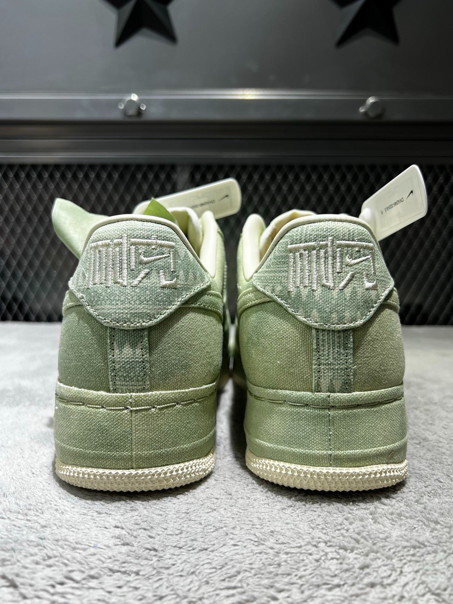 Nike Nike Green Lowtop Sneakers 43 Men Size US 10 / EU 43 - 6 Thumbnail