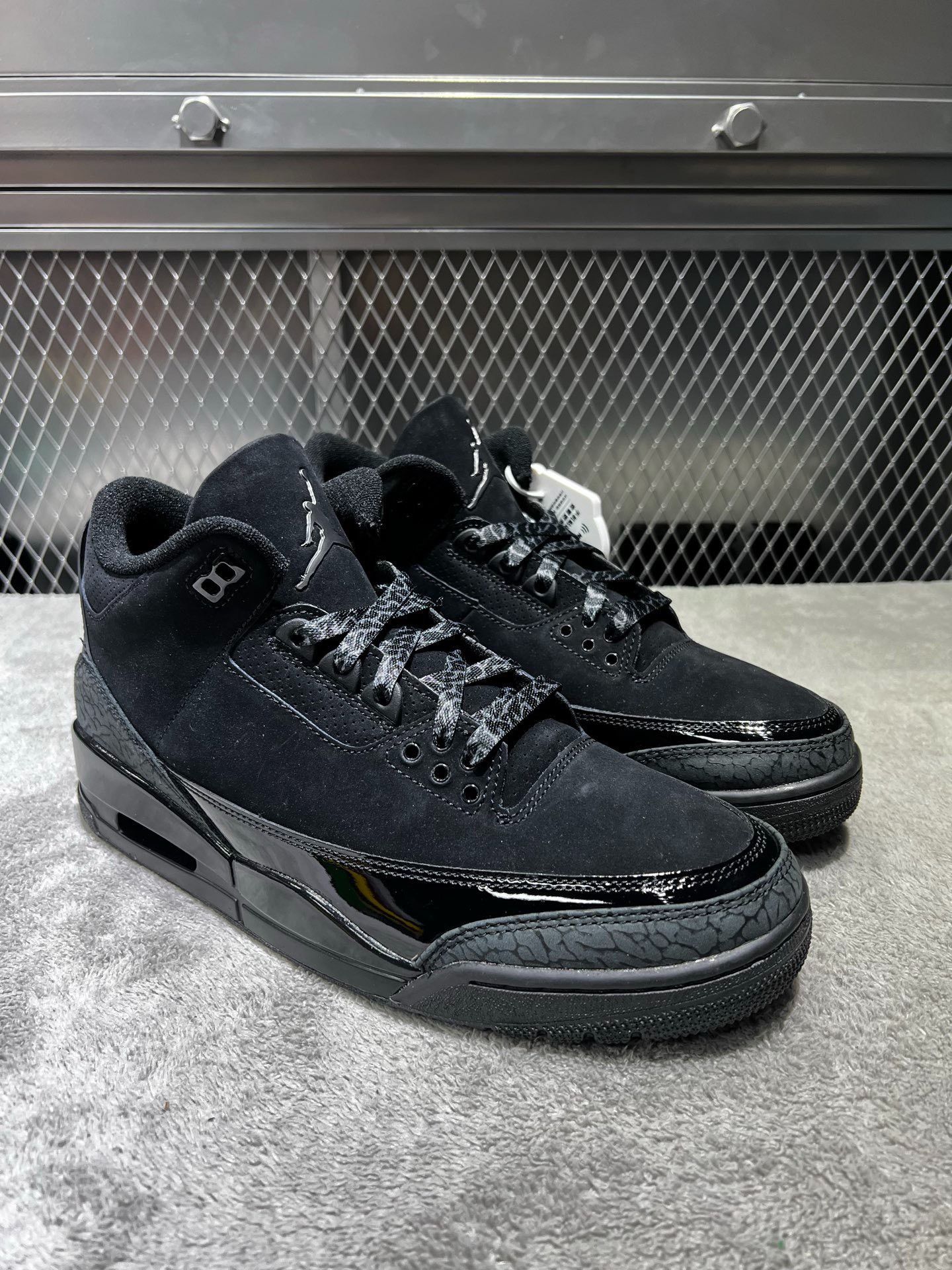 Nike Nike Black Lowtop Sneakers 44 Men Size US 10.5 / EU 43-44 - 3 Thumbnail