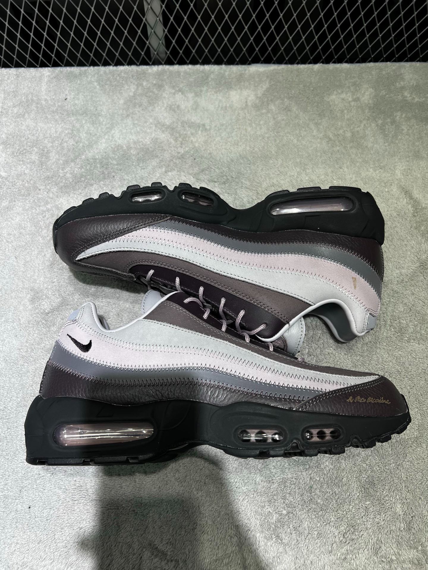 Nike Nike MAX 9 Pink Lowtop Sneakers 44.5 Men Size US 11 / EU 44 - 4 Thumbnail