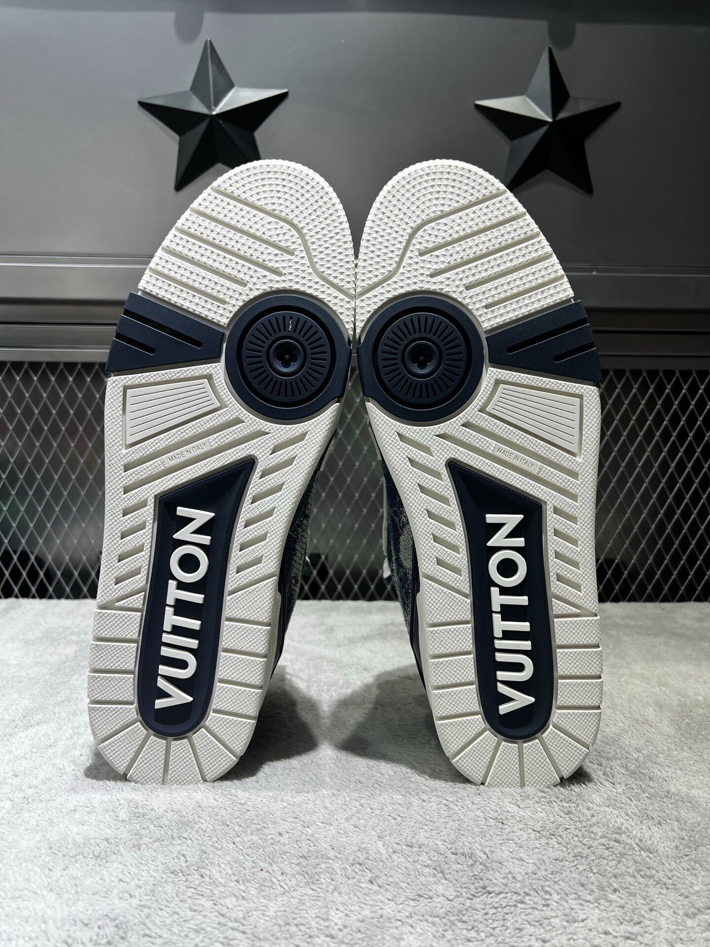 Louis Vuitton Louis Vuitton Training Denim Blue Lowtop Sneakers 44 Men Size US 10.5 / EU 43-44 - 5 Thumbnail