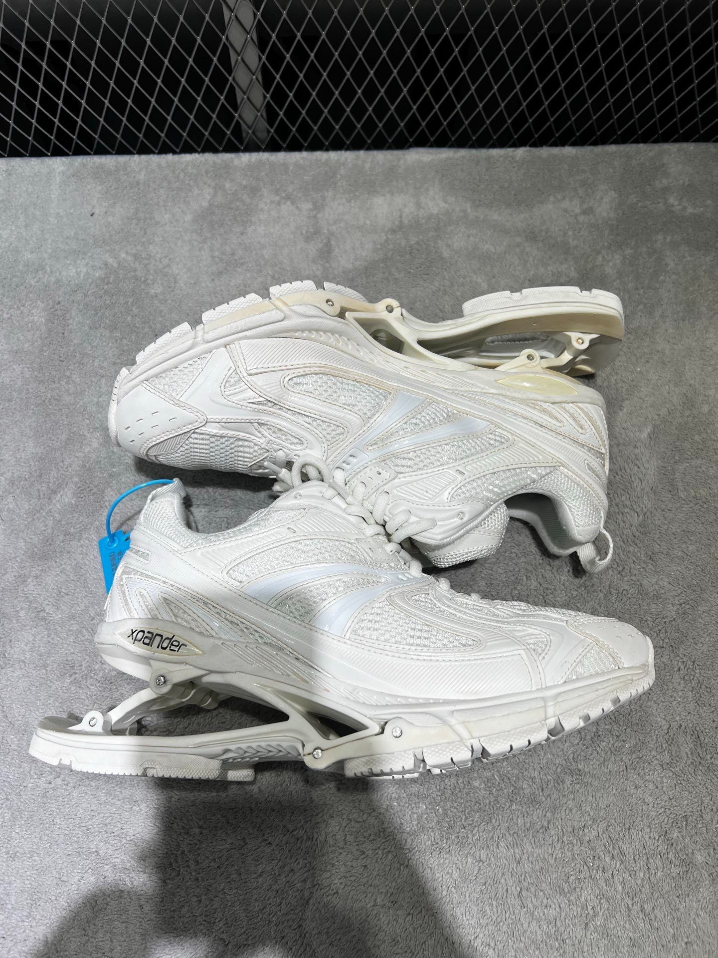 Balenciaga Balenciaga White Lowtop Sneakers 41 Men Size US 8.5 / EU 41-42 - 4 Thumbnail