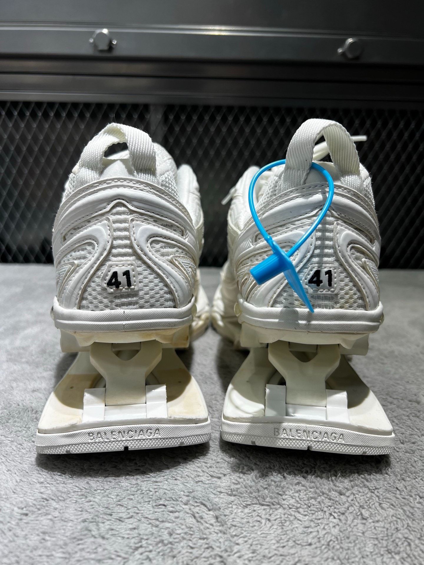 Balenciaga Balenciaga White Lowtop Sneakers 41 Men Size US 8.5 / EU 41-42 - 7 Thumbnail