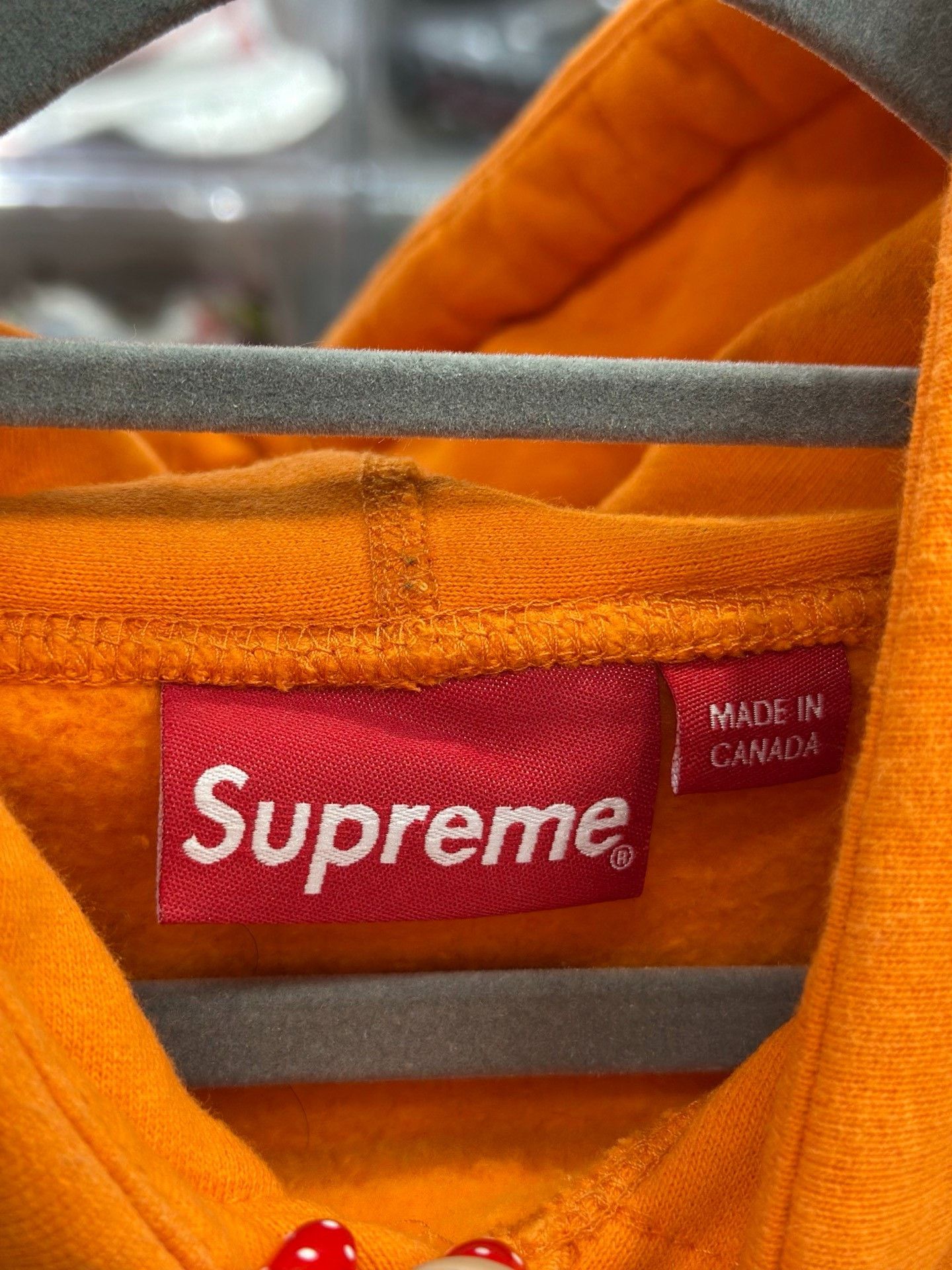 Supreme Supreme Retro Orange Hoodie L Men Size US L / EU 52-54 / 3 - 4 Thumbnail