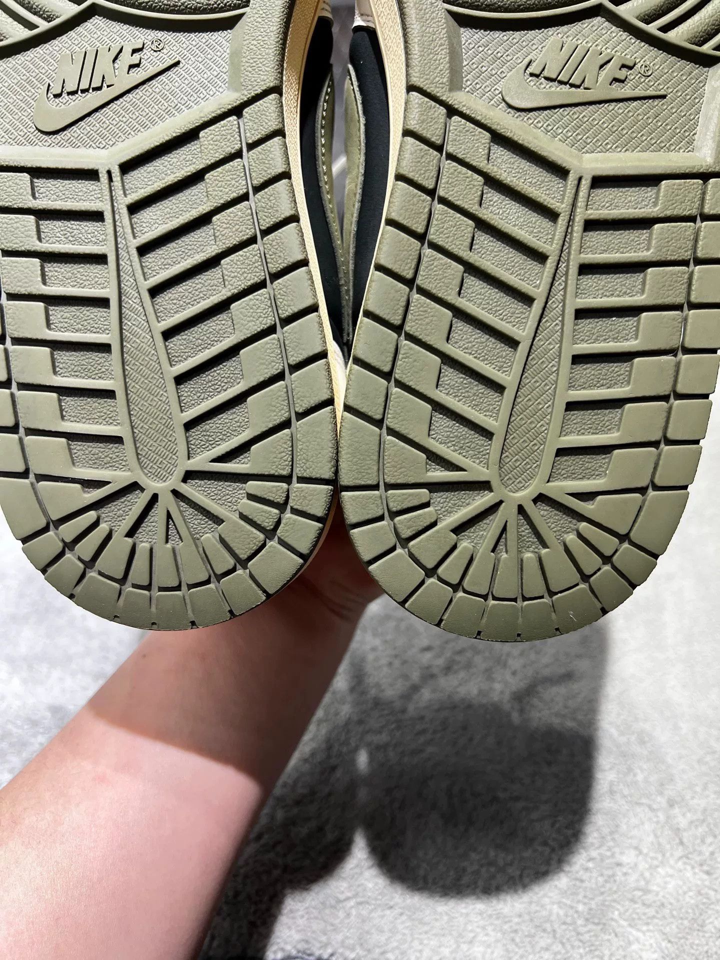 Nike Nike Green Lowtop Sneakers 45 Men Size US 11.5 / EU 44-45 - 6 Thumbnail