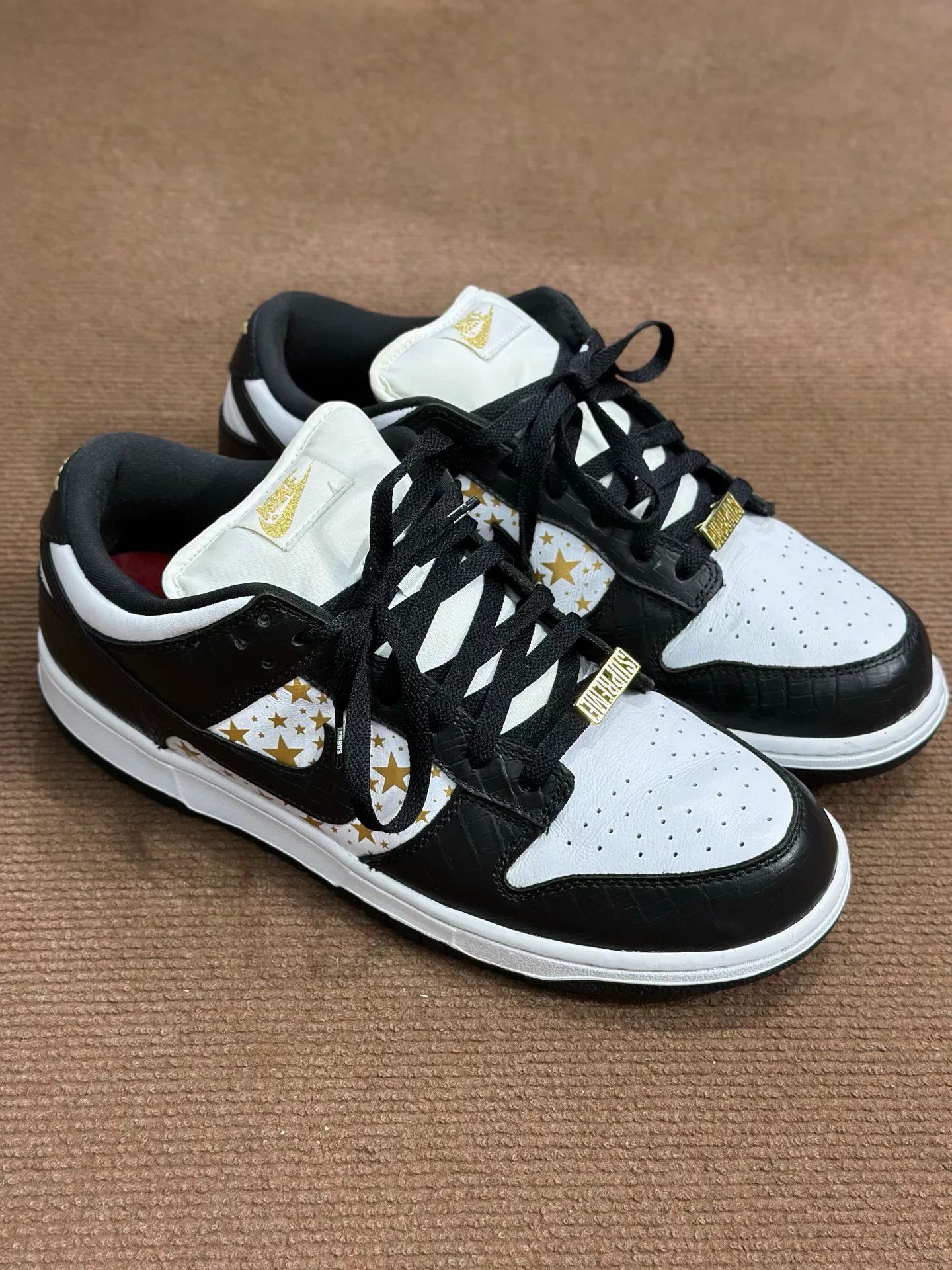 Supreme Supreme DUNK Black Lowtop Sneakers S Men Size US 10 / EU 43 - 3 Thumbnail