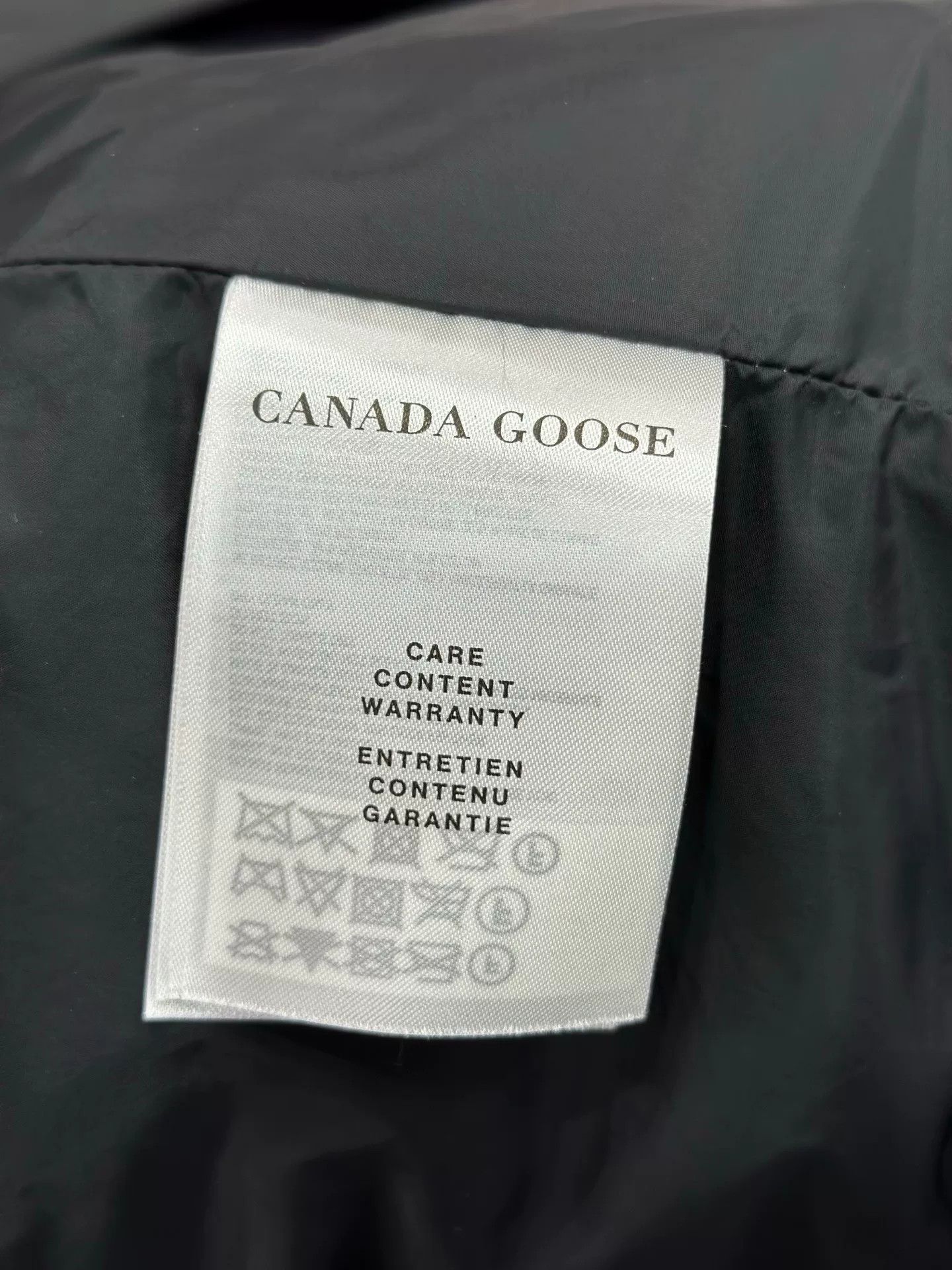 Canada Goose Canada Goose Down White Vest M Men Size US M / EU 48-50 / 2 - 6 Thumbnail
