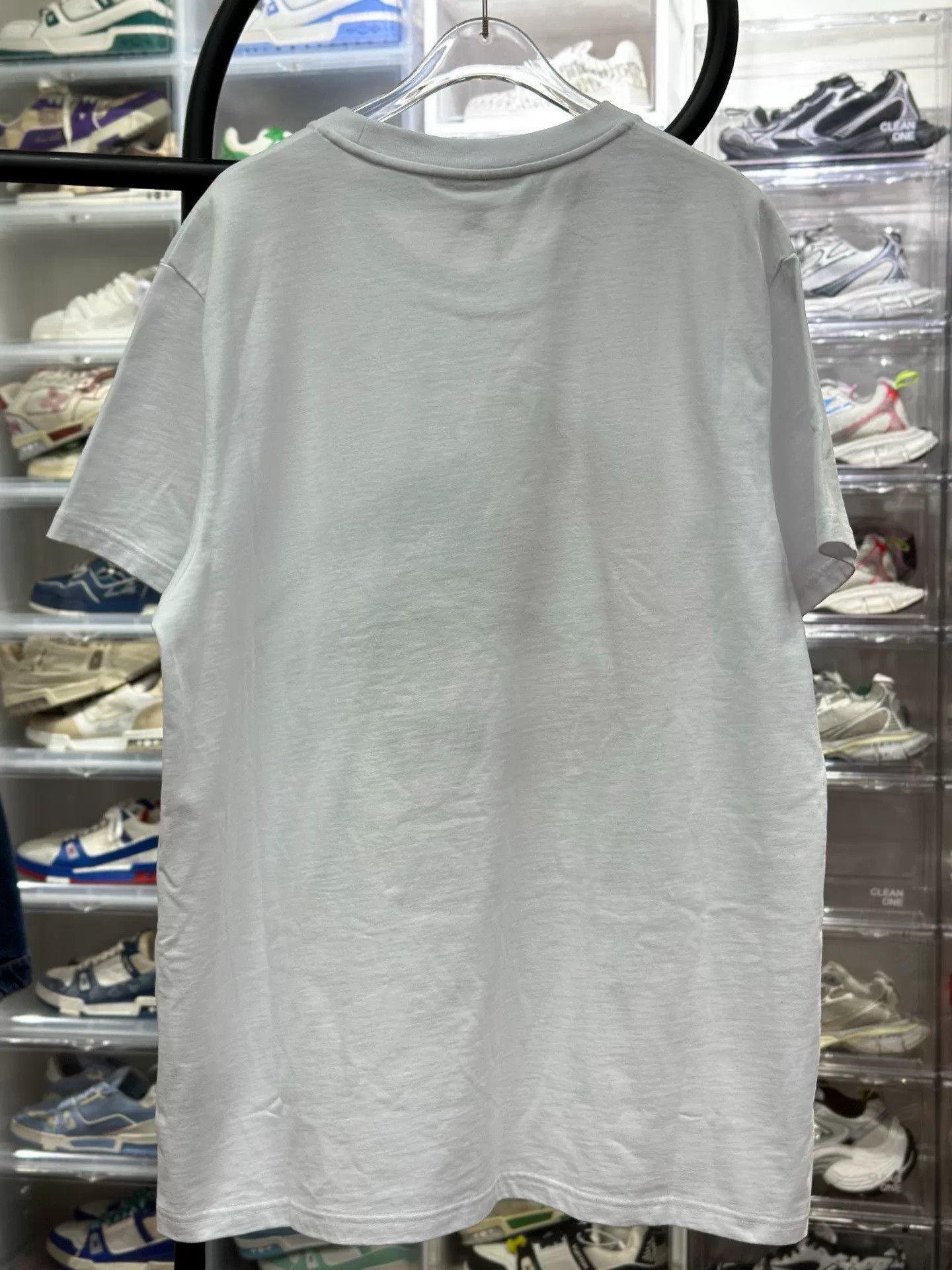 Burberry Burberry Retro Embroidered White T-Shirt L Men Size US L / EU 52-54 / 3 - 2 Thumbnail