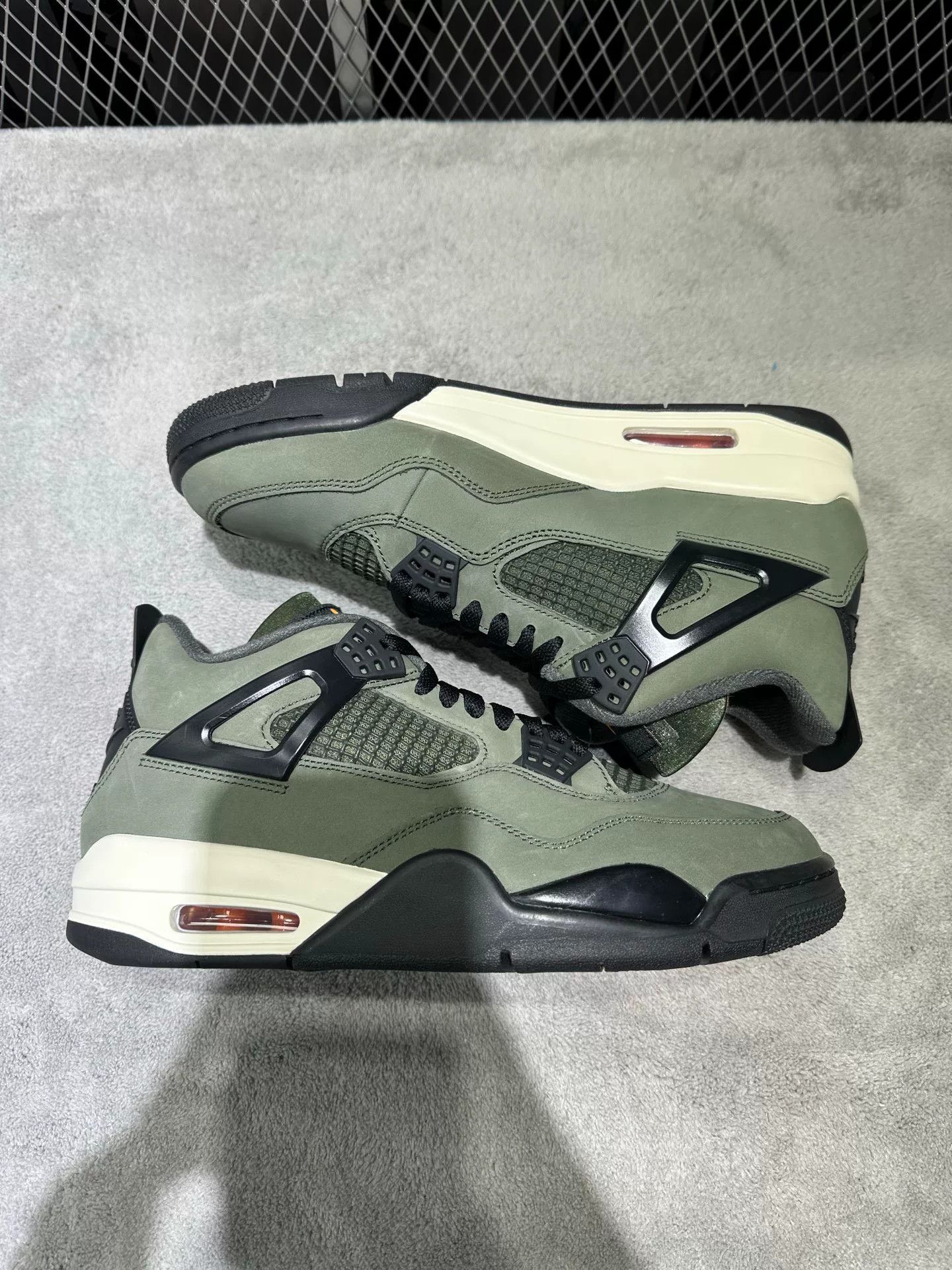 Nike Nike Green Lowtop Sneakers 43 Men Size US 10 / EU 43 - 4 Thumbnail