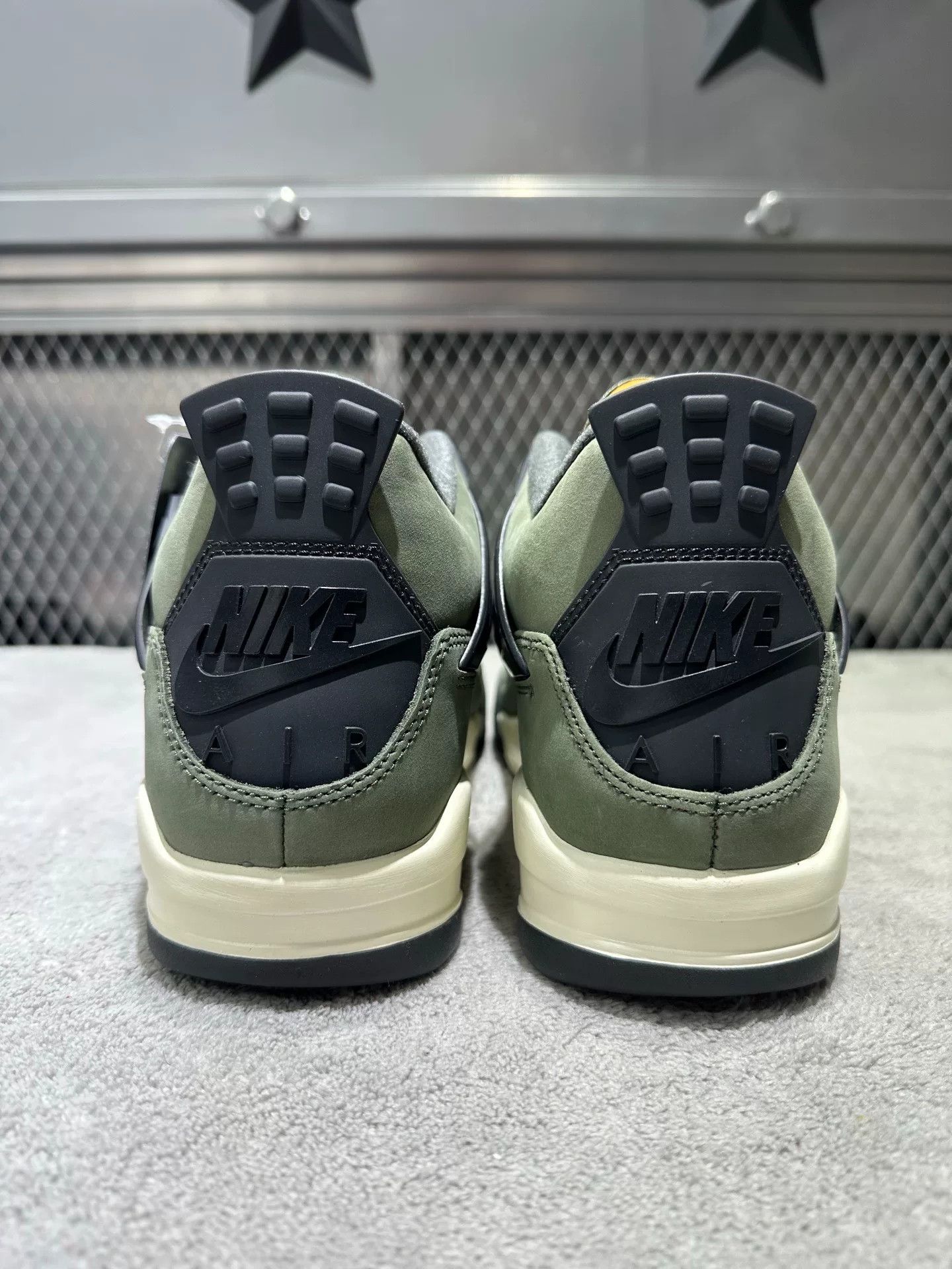 Nike Nike Green Lowtop Sneakers 43 Men Size US 10 / EU 43 - 6 Thumbnail