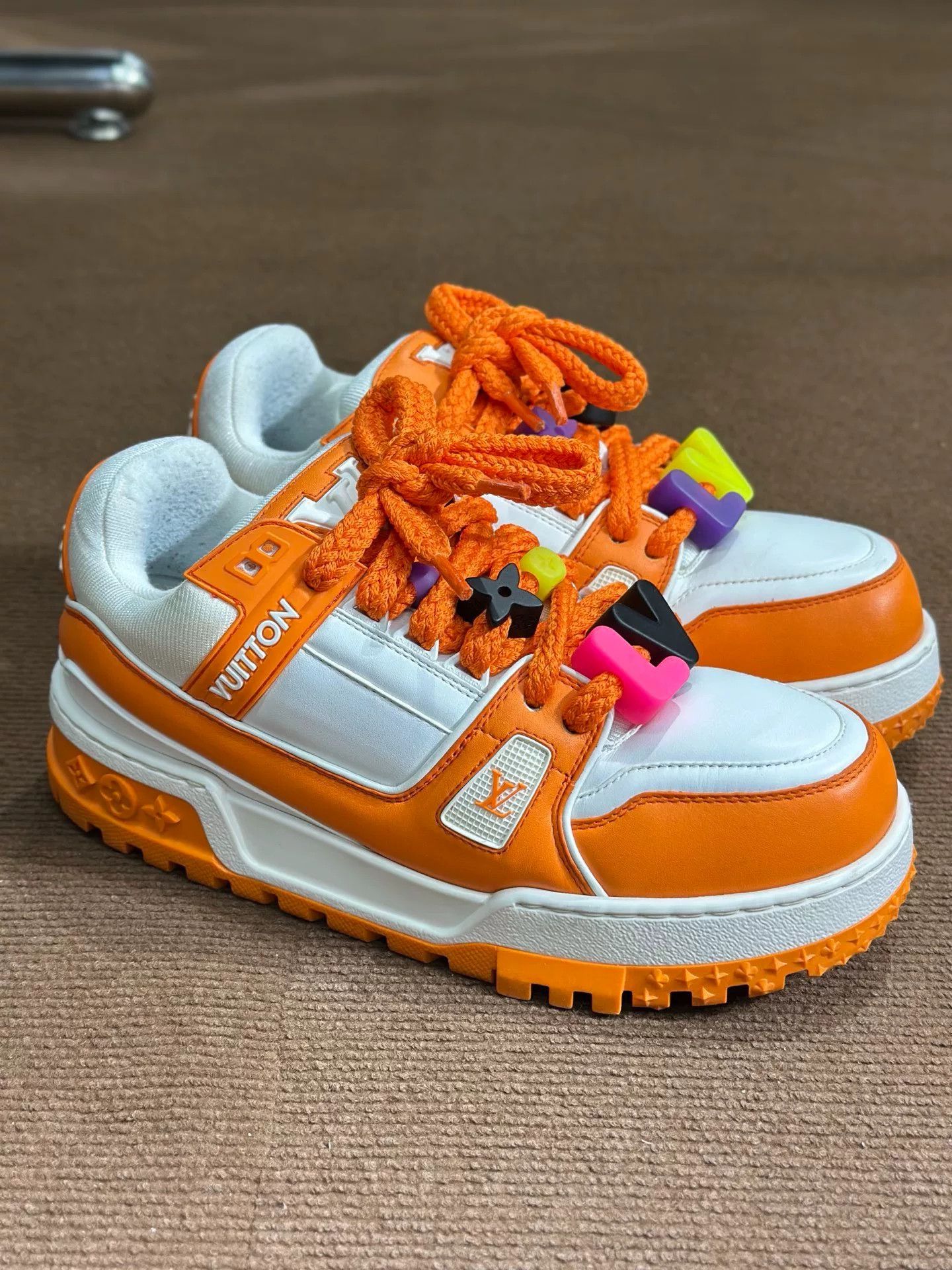 Louis Vuitton Louis Vuitton Training White Lowtop Sneakers 40 Men Size US 7.5 / EU 40-41 - 3 Thumbnail