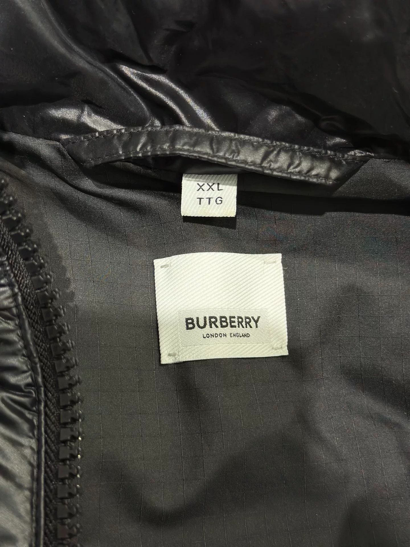 Burberry Burberry Down Black Heavy Coat XXL Men Size US XXL / EU 58 / 5 - 7 Thumbnail
