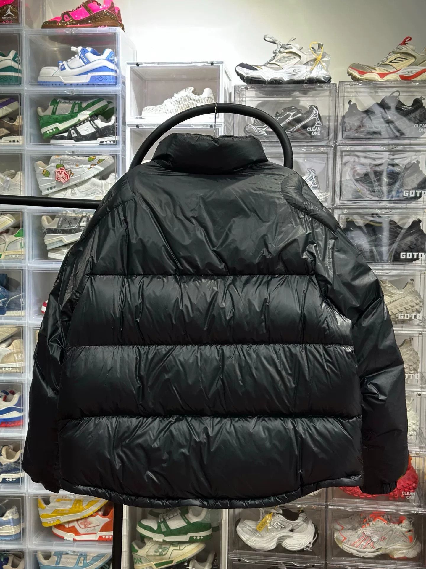 Burberry Burberry Down Black Heavy Coat XXL Men Size US XXL / EU 58 / 5 - 2 Thumbnail