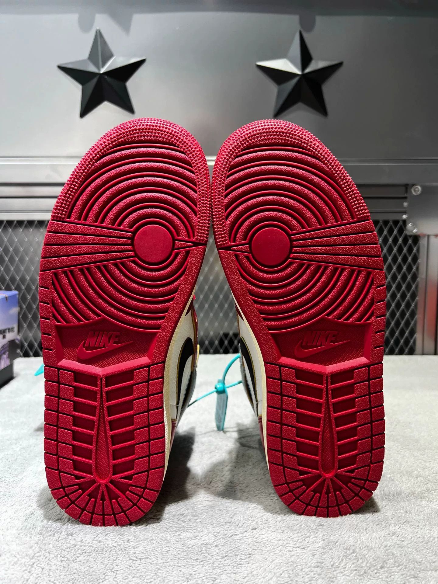 Nike Nike Red Lowtop Sneakers 40 Men Size US 7.5 / EU 40-41 - 5 Thumbnail