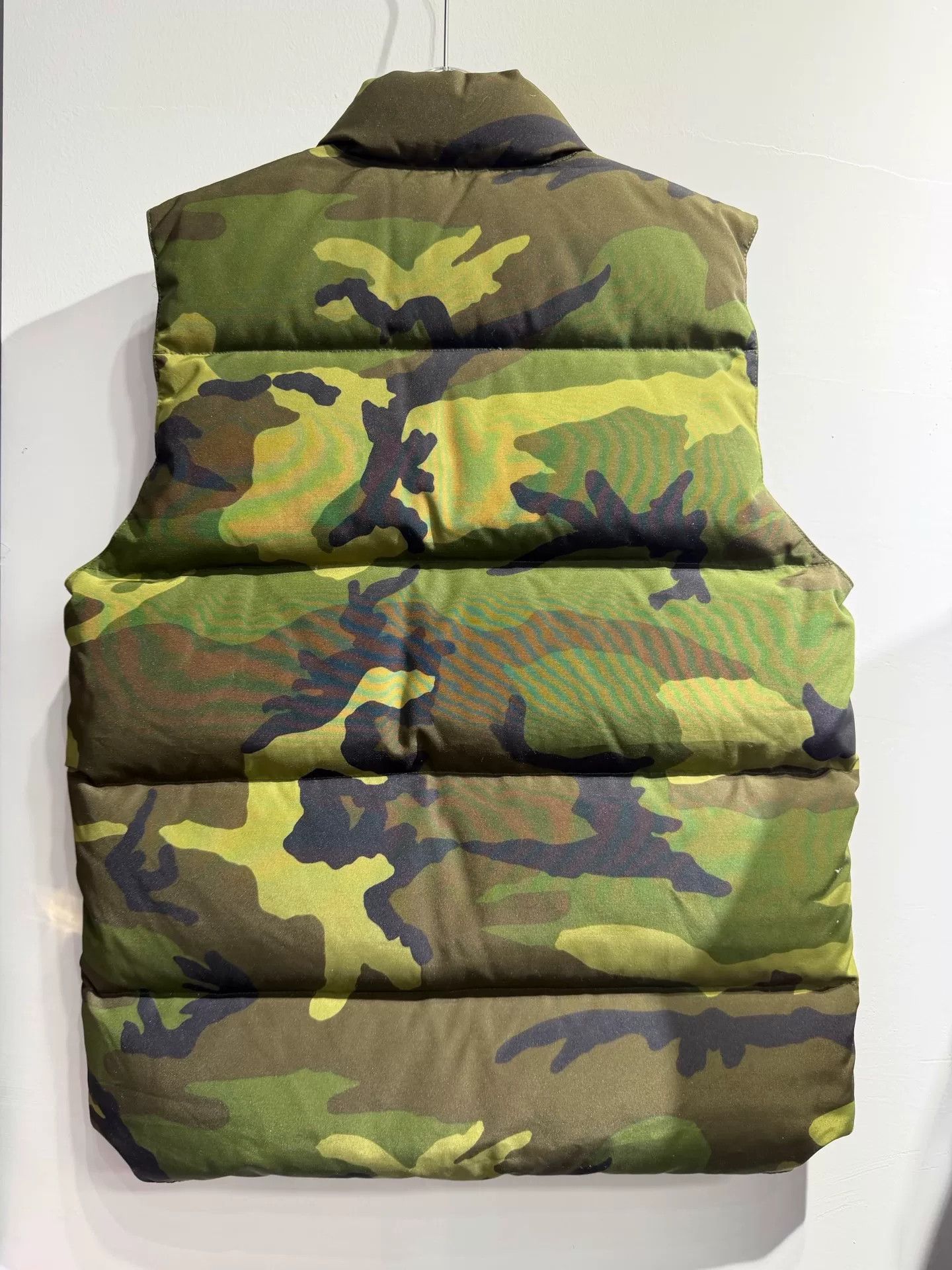 Canada Goose Canada Goose Down Camo Vest M Men Size US M / EU 48-50 / 2 - 2 Thumbnail