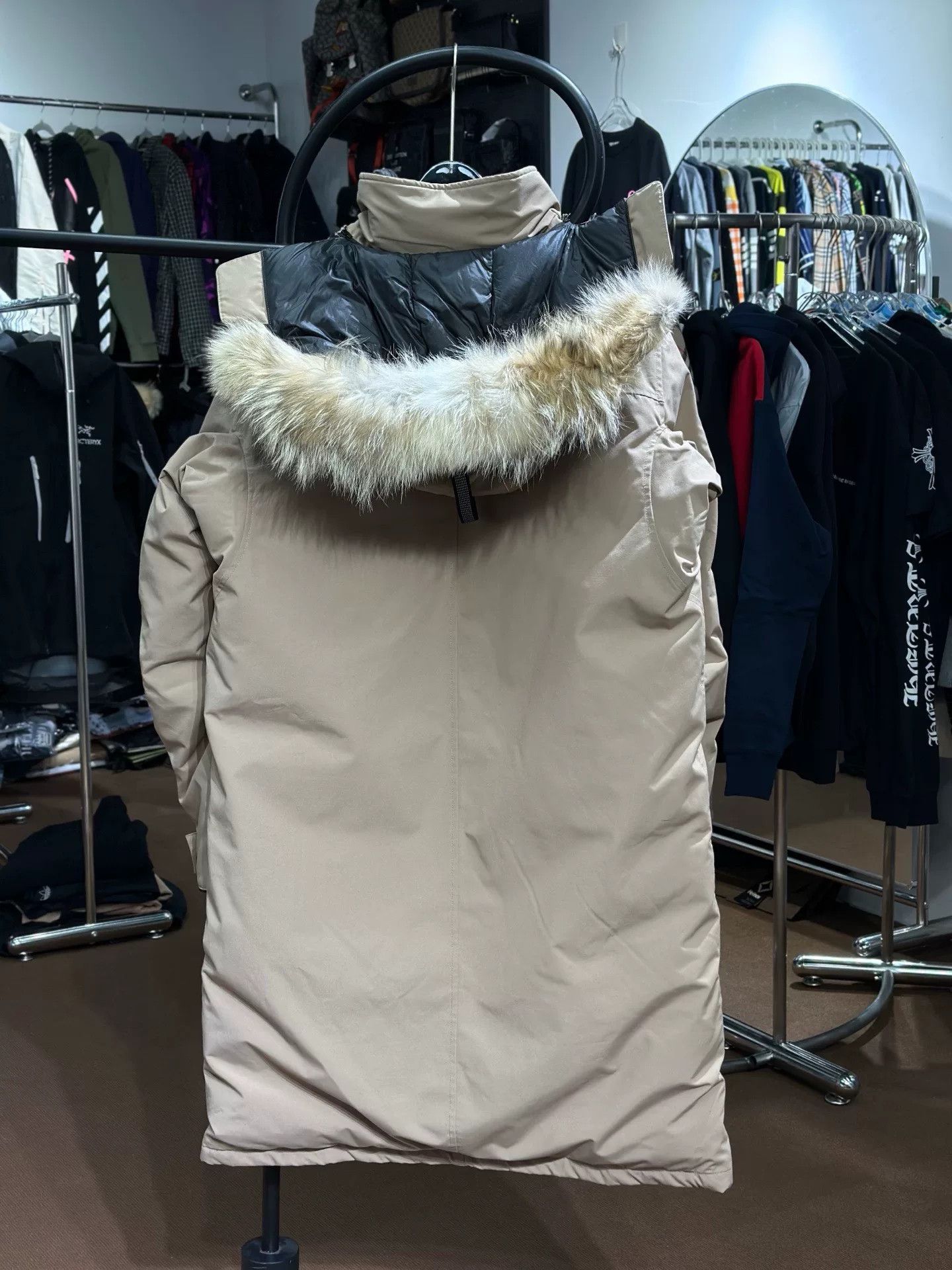 Canada Goose Canada Goose Yellow Heavy Coat L Men Size US L / EU 52-54 / 3 - 4 Thumbnail