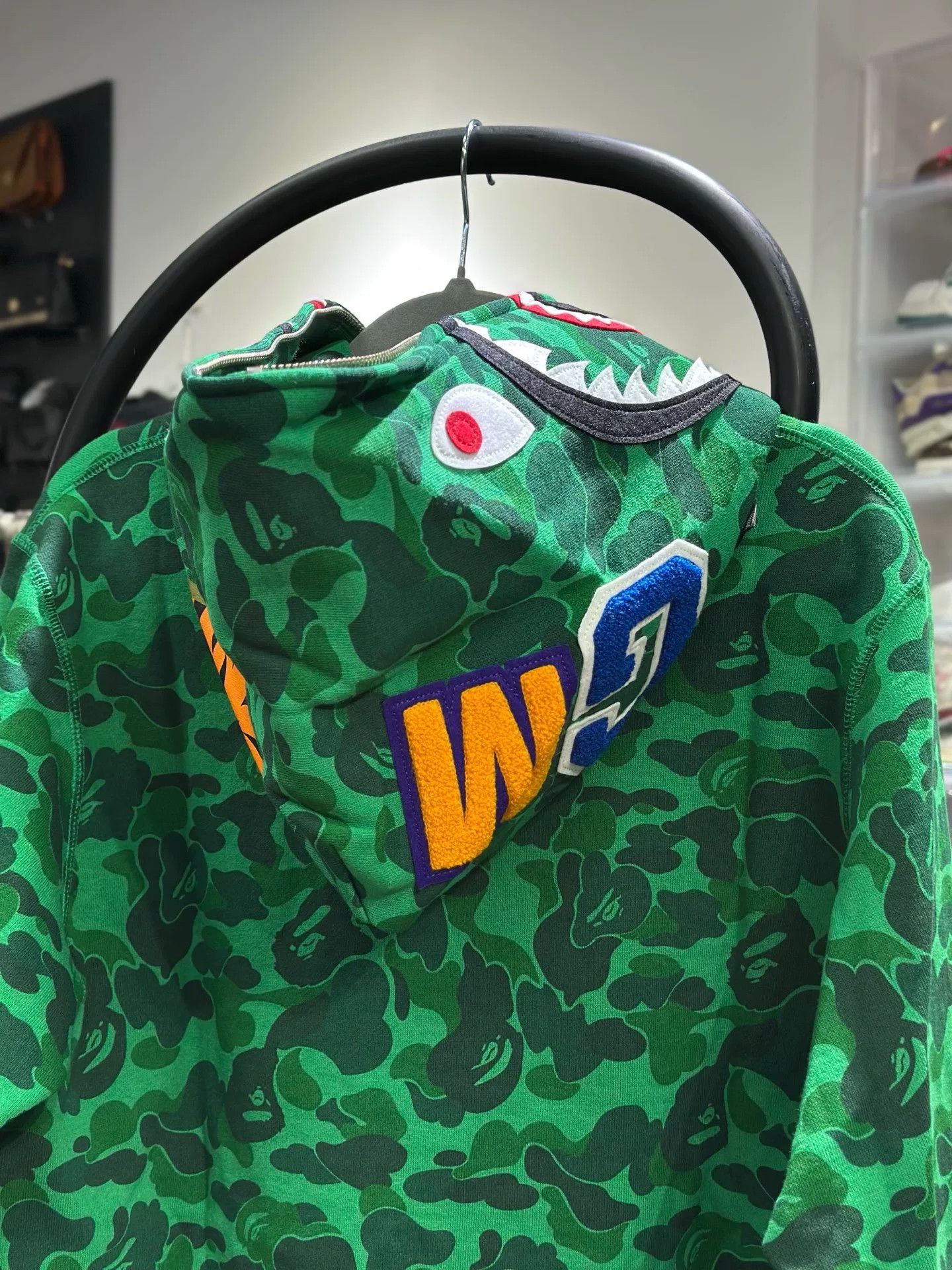 Bape Bape Green Hoodie L Men Size US L / EU 52-54 / 3 - 3 Thumbnail