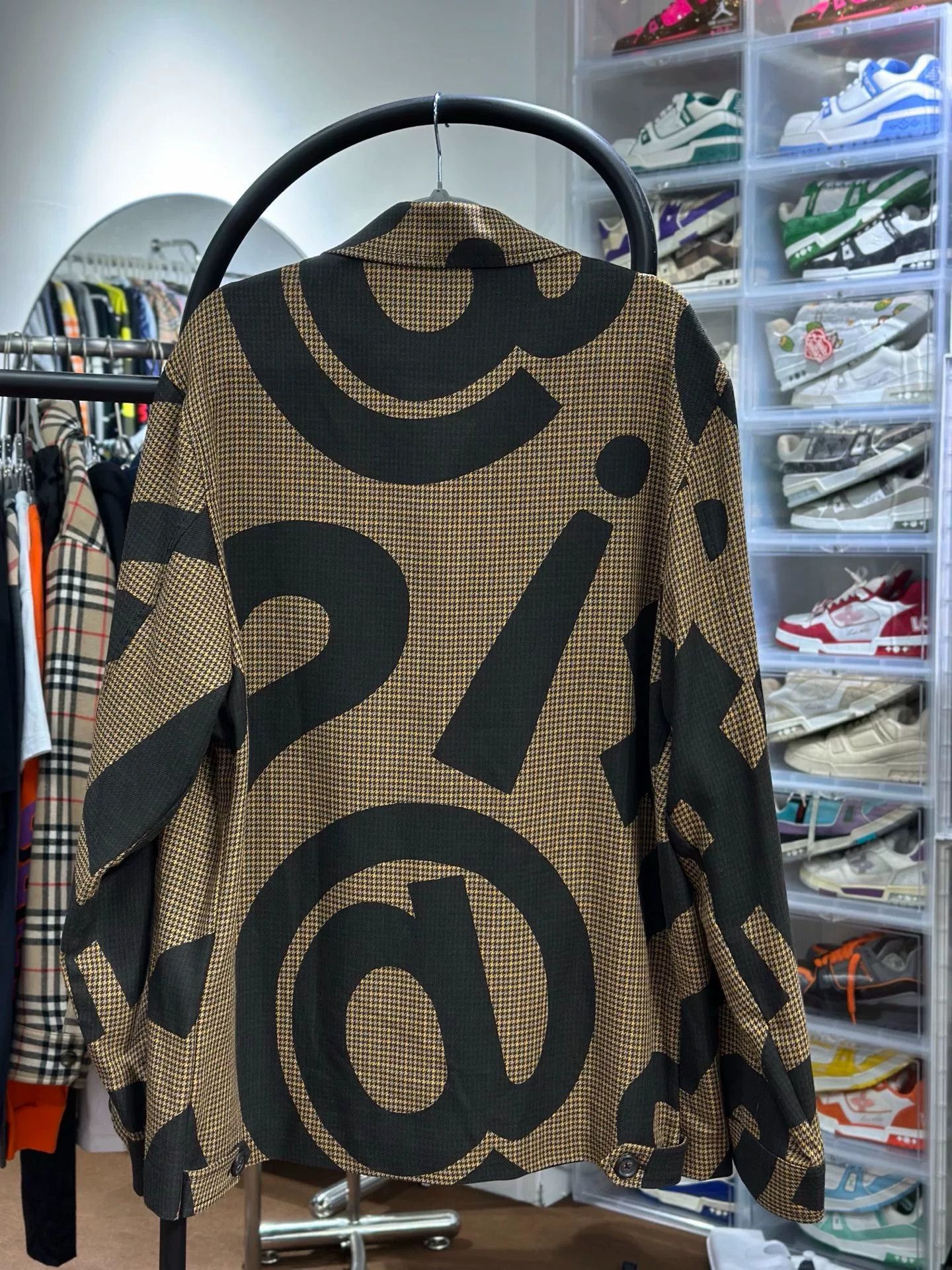 Moschino Moschino Casual Shirt 39 Men Size US M / EU 48-50 / 2 - 2 Thumbnail