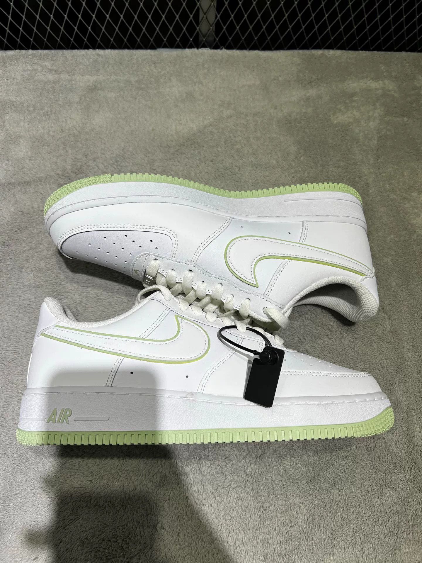 Nike Nike Green Lowtop Sneakers 42 Men Size US 9 / EU 42 - 4 Thumbnail