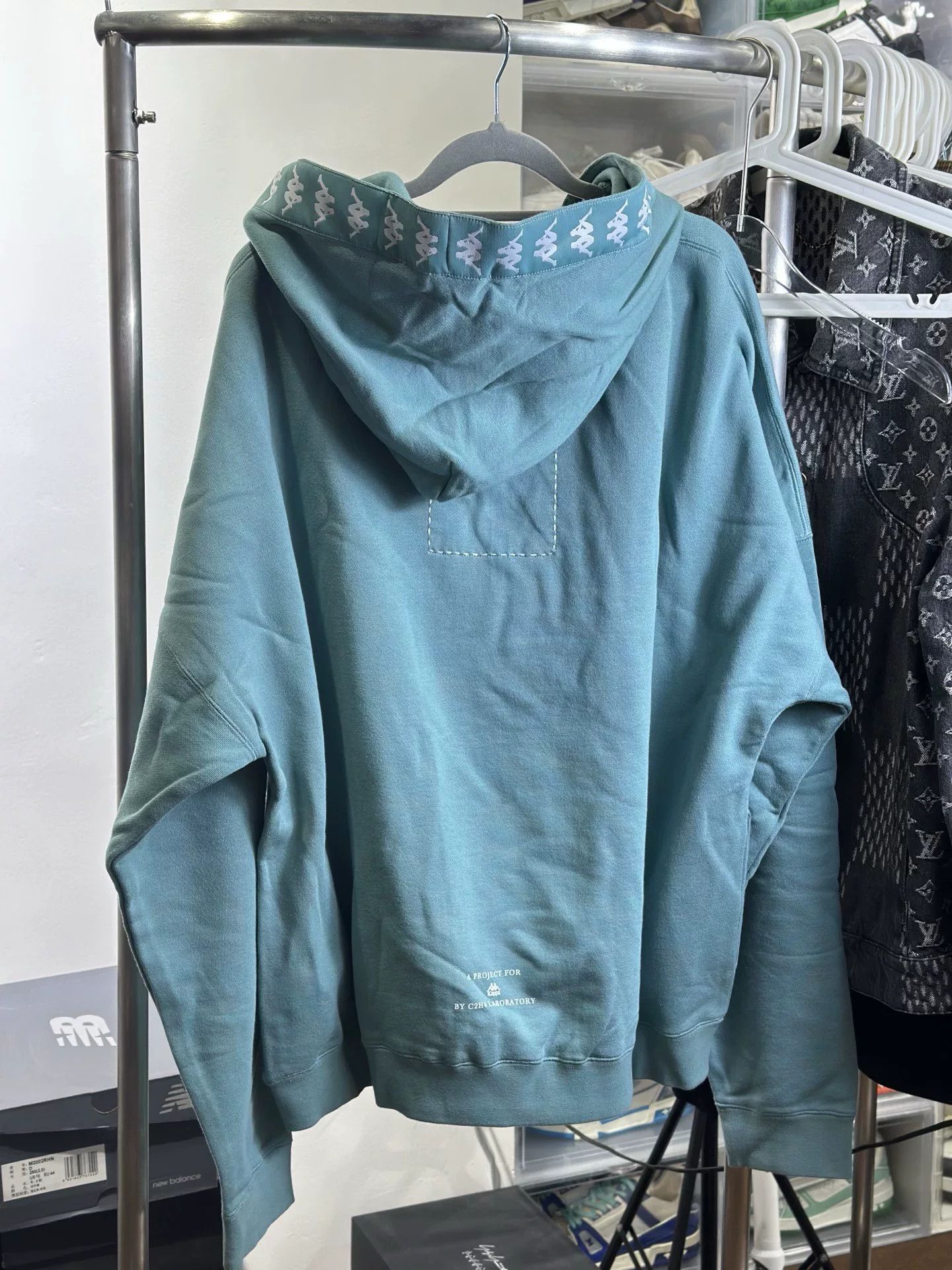C2H4 C2H4 Collab Hoodie L Men Size US L / EU 52-54 / 3 - 2 Thumbnail