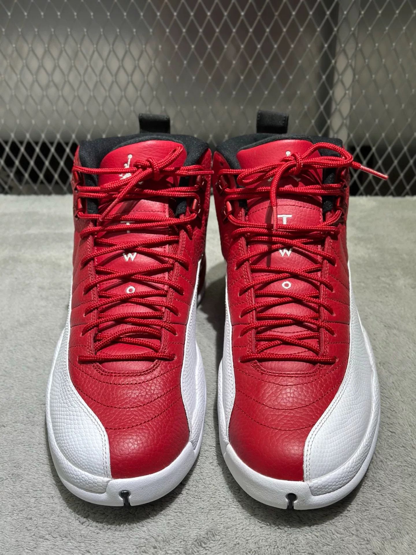 Nike Nike Retro Red Lowtop Sneakers 45 Men Size US 11.5 / EU 44-45 - 2 Thumbnail