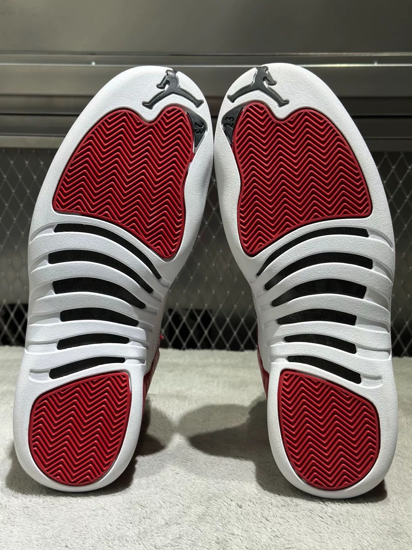 Nike Nike Retro Red Lowtop Sneakers 45 Men Size US 11.5 / EU 44-45 - 5 Thumbnail