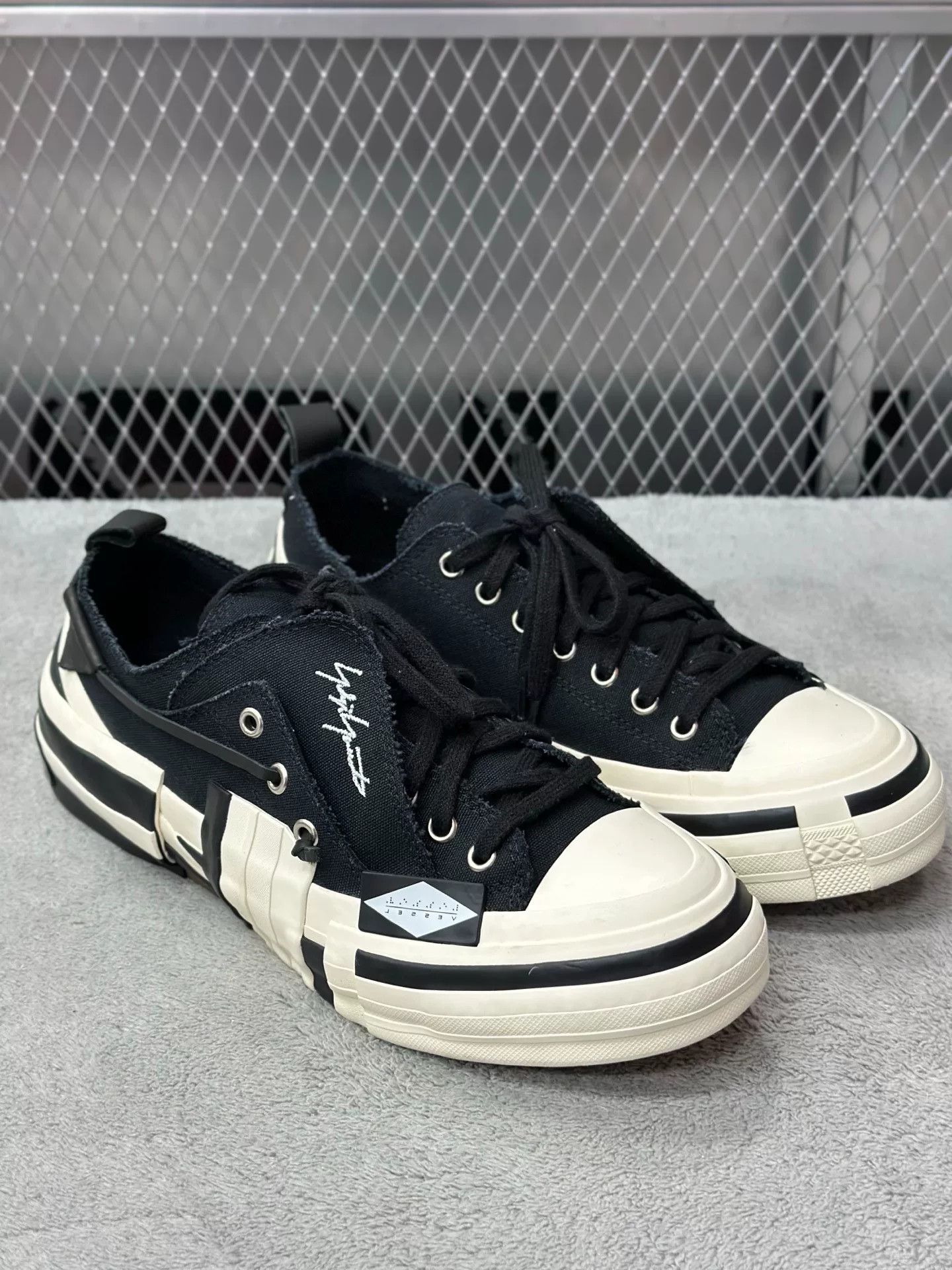 Yohji Yamamoto Yohji Yamamoto Black Lowtop Sneakers 43 Men Size US 10 / EU 43 - 3 Thumbnail