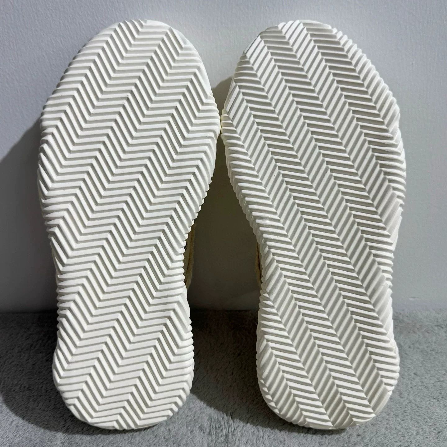 Other Canvas Cotton White Lowtop Sneakers 42 Men Size US 9 / EU 42 - 5 Thumbnail