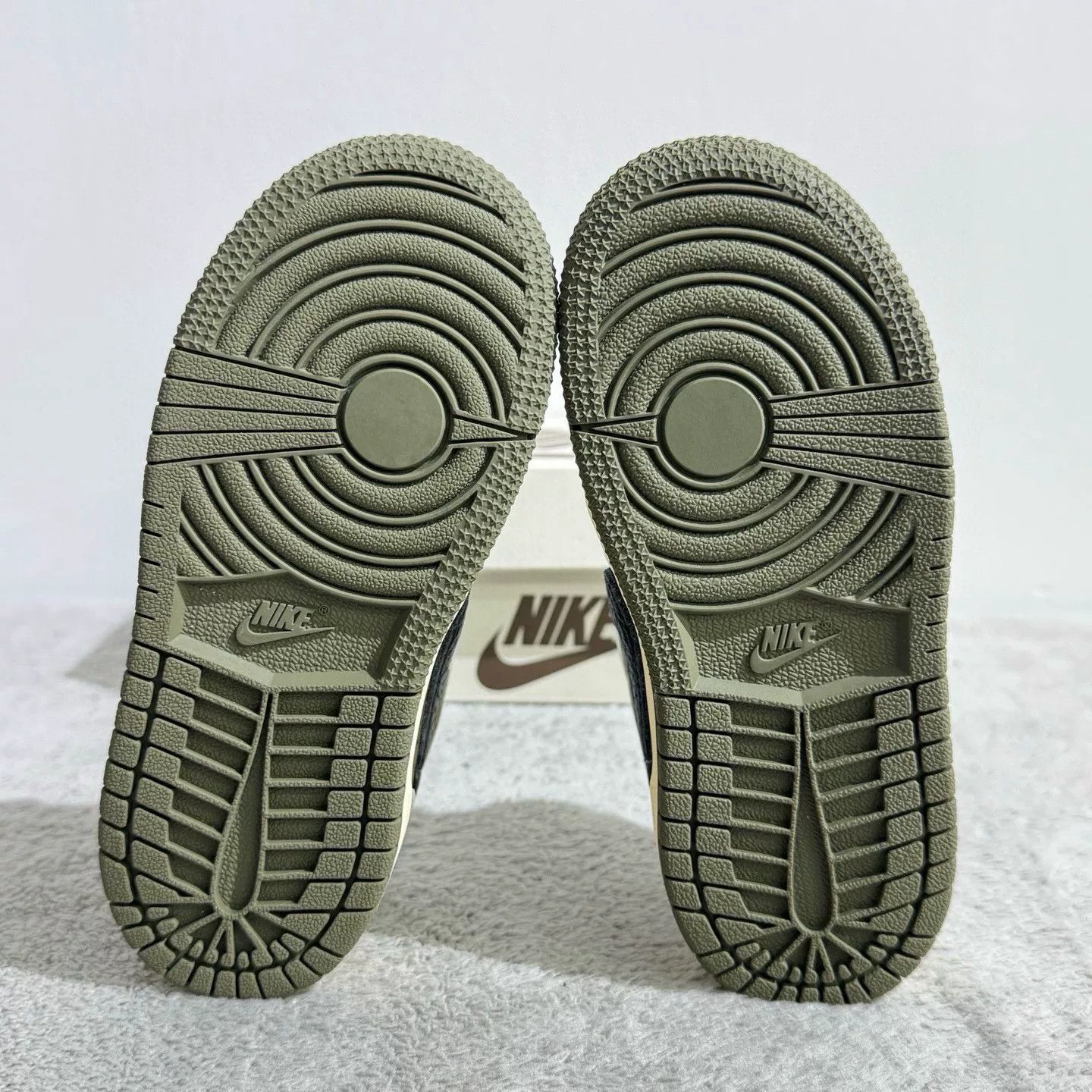 Nike Nike Lowtop Sneakers 26 Men Size US 10 / EU 43 - 3 Thumbnail