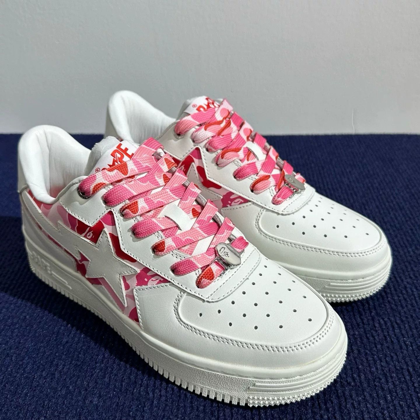 Bape Bape Pink Lowtop Sneakers 40 Men Size US 7.5 / EU 40-41 - 3 Thumbnail