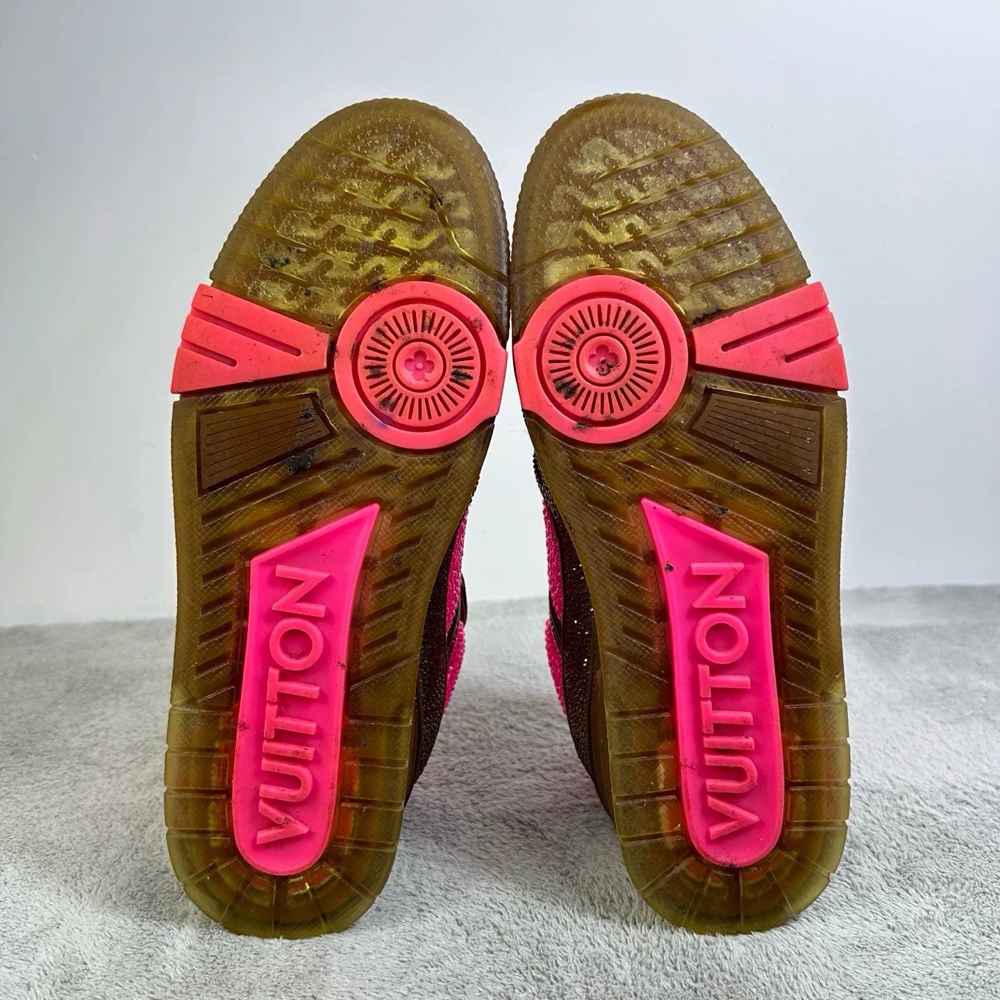 Louis Vuitton Louis Vuitton Training Pink Lowtop Sneakers 42 Women Size US 10.5 / IT 40.5 - 5 Thumbnail