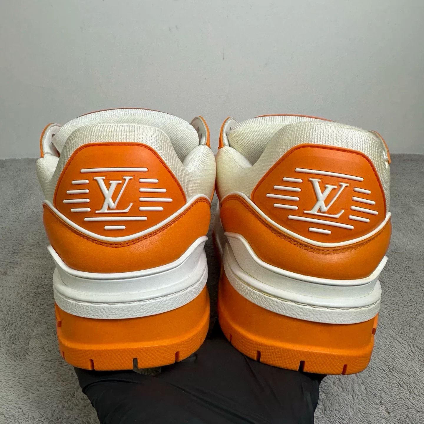 Louis Vuitton Louis Vuitton Training White Lowtop Sneakers 44 Men Size US 10.5 / EU 43-44 - 6 Thumbnail
