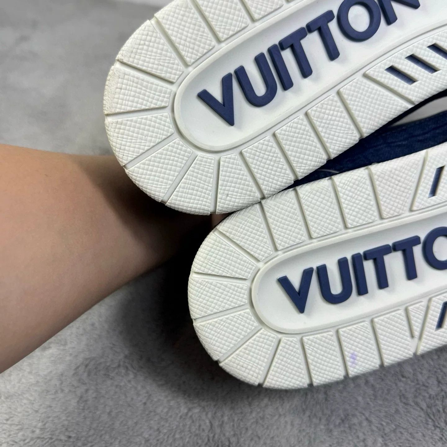 Louis Vuitton Louis Vuitton Training Denim Blue Lowtop Sneakers 43 Men Size US 10 / EU 43 - 6 Thumbnail