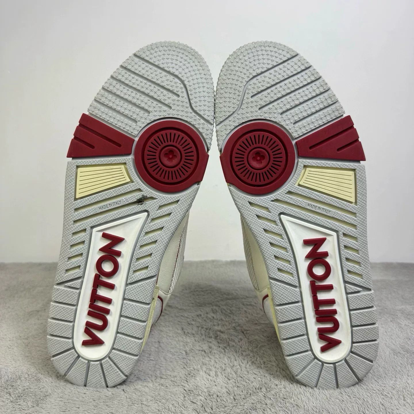 Louis Vuitton Louis Vuitton Training Red Lowtop Sneakers 42 Men Size US 9 / EU 42 - 5 Thumbnail